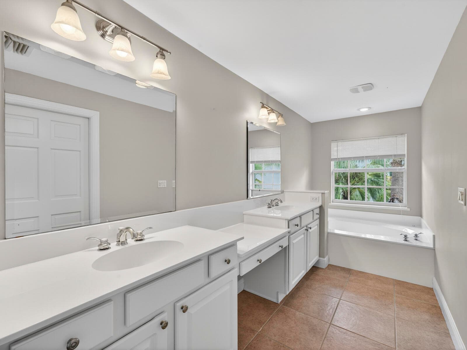 4350 Doubles Alley Drive 201, Vero Beach, FL 32967 — photo 13 of 36