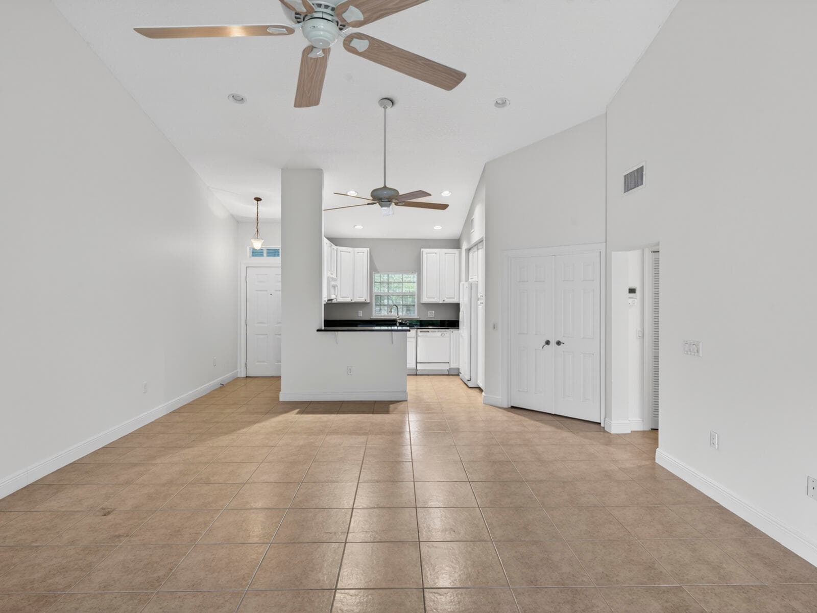 4350 Doubles Alley Drive 201, Vero Beach, FL 32967 — photo 3 of 36