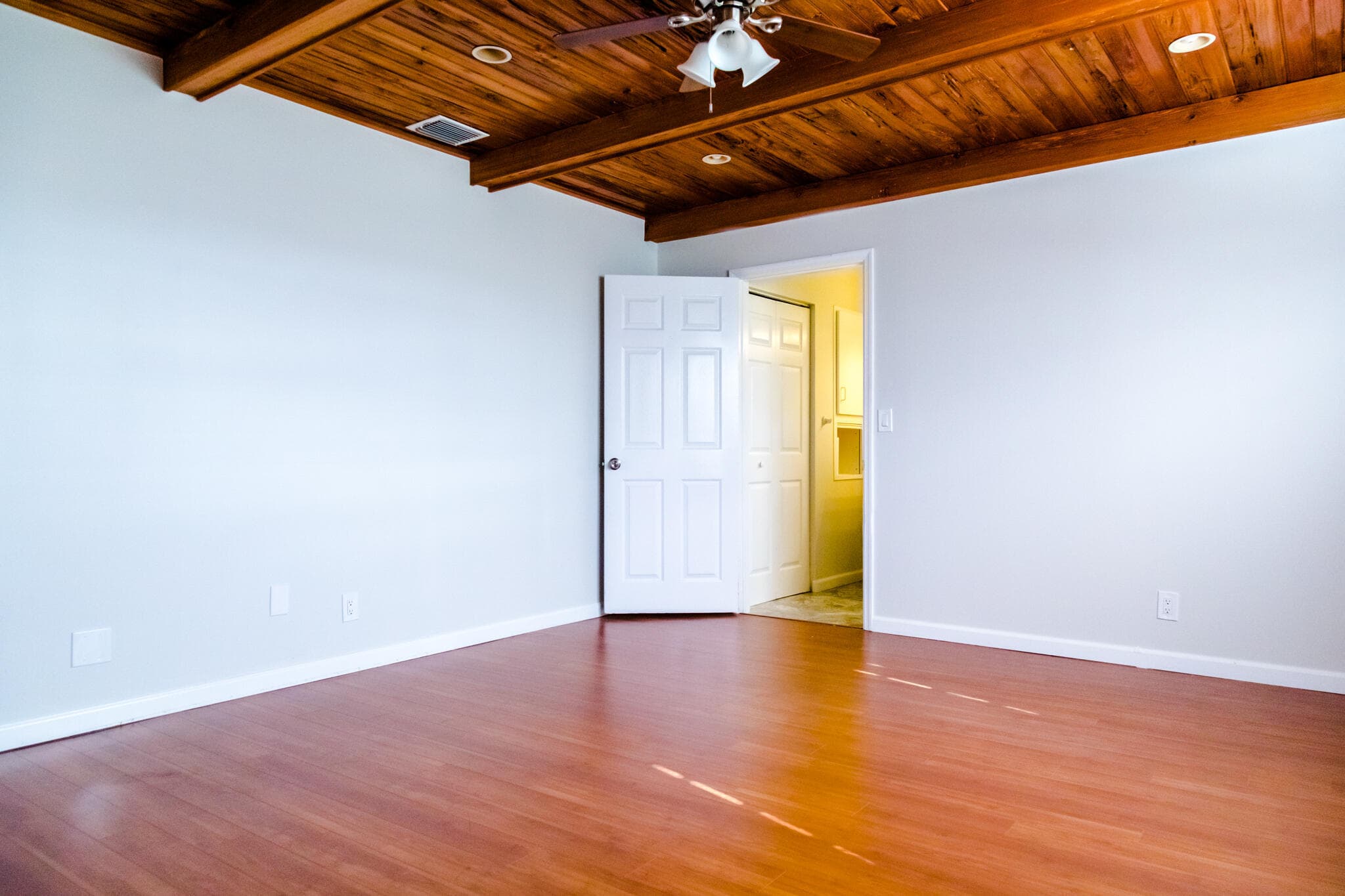130 SW 14th Avenue, Boynton Beach, FL 33435 — photo 8 of 11