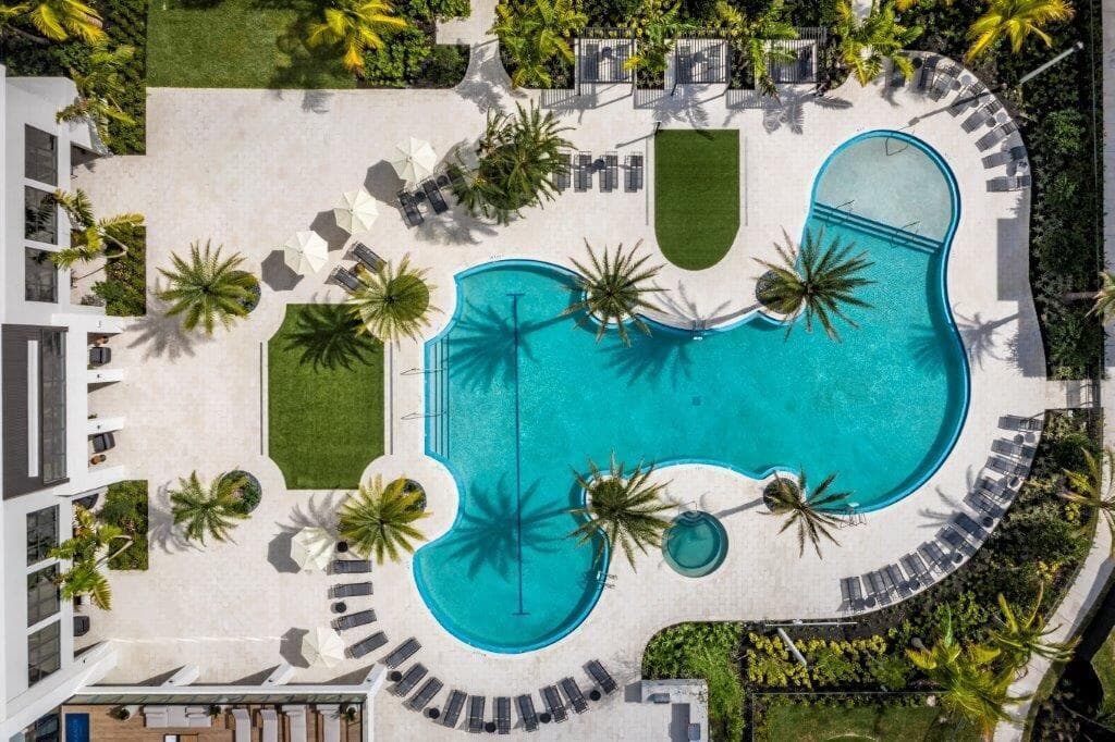 7200 W 4th Avenue 1-115, Hialeah, FL 33014 — photo 3 of 44