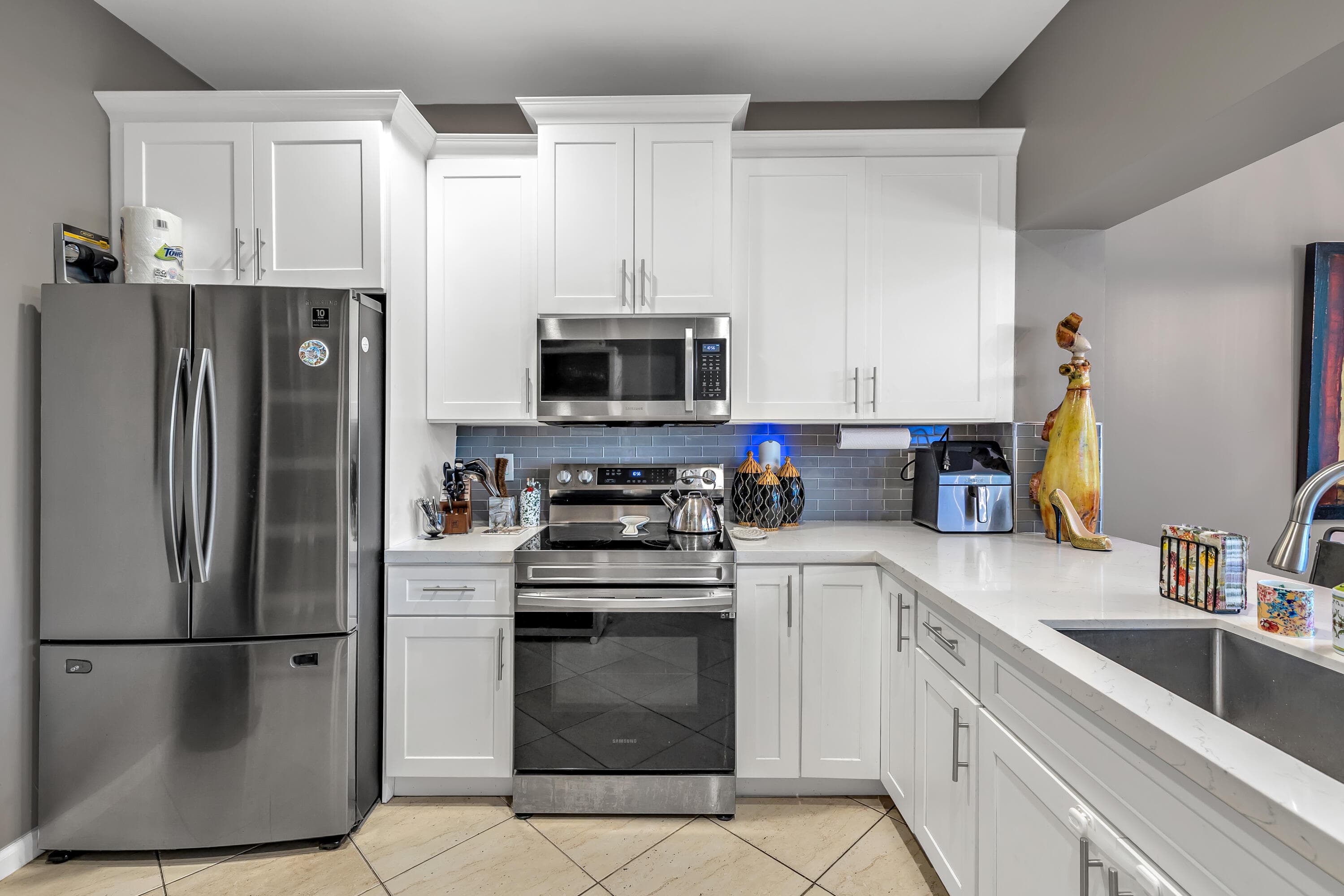6407 Bella Circle 403, Boynton Beach, FL 33437 — photo 3 of 27
