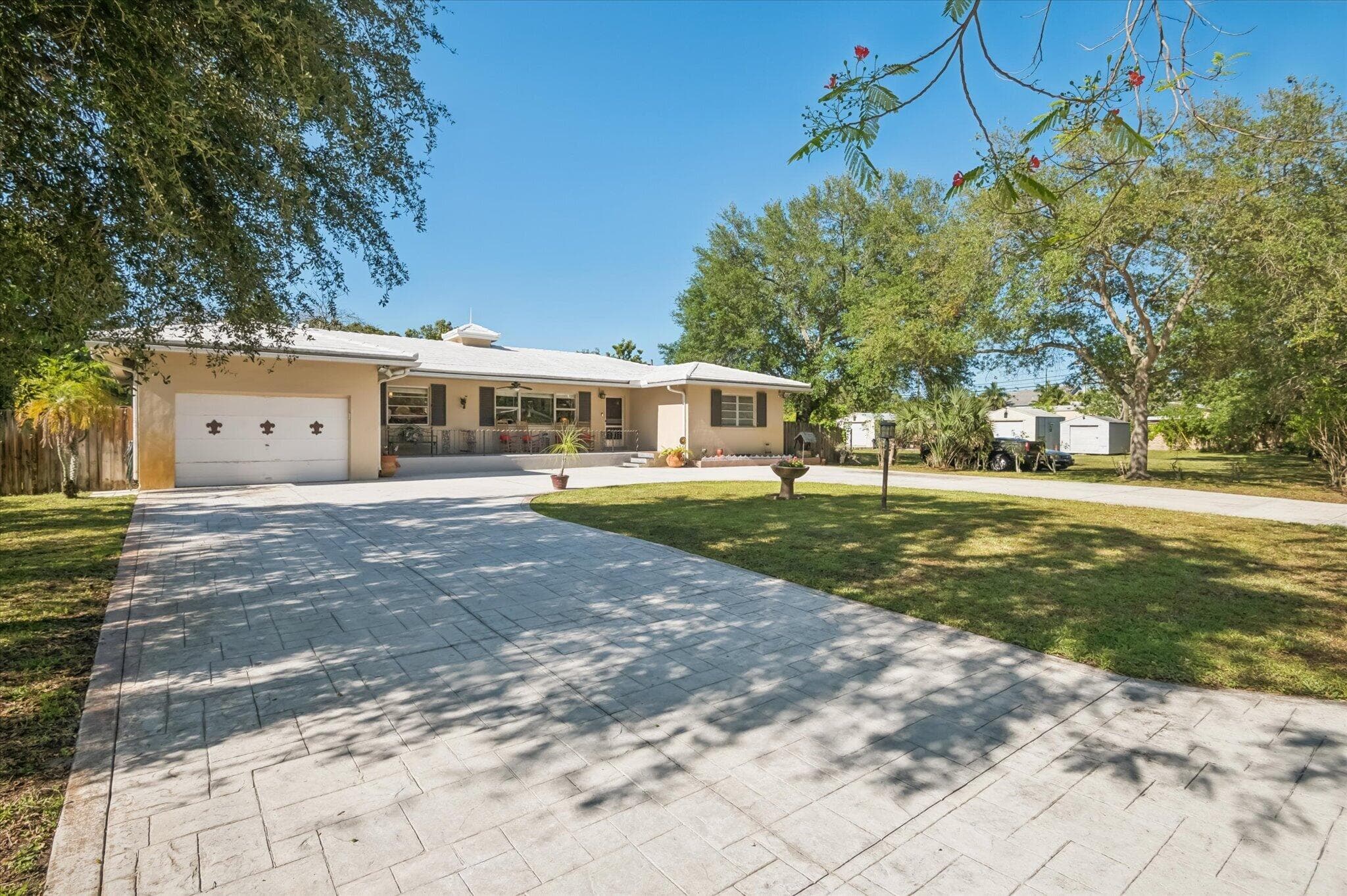 4011 SW 2nd Street, Plantation, FL 33317 — photo 25 of 37