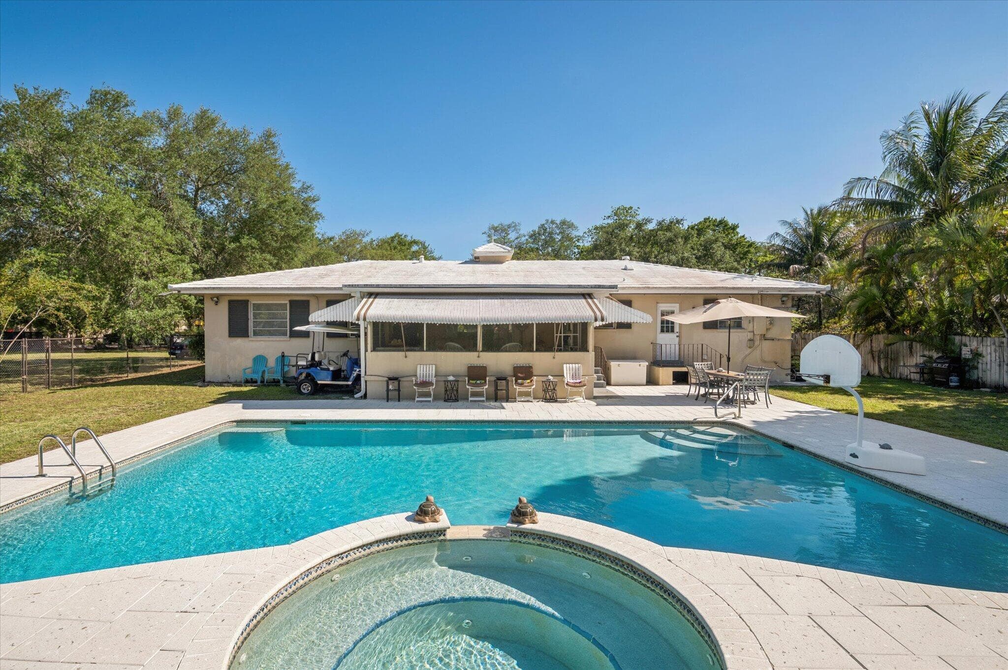 4011 SW 2nd Street, Plantation, FL 33317 — photo 5 of 37