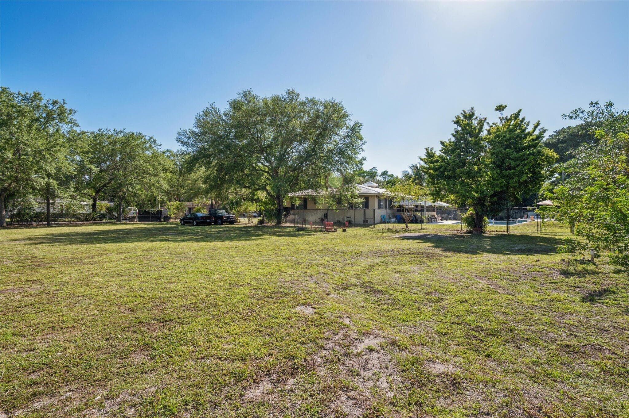 4011 SW 2nd Street, Plantation, FL 33317 — photo 21 of 37