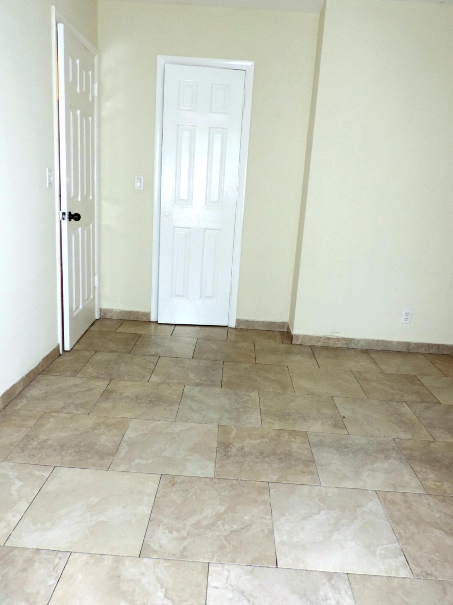1621 SW 6th Avenue 2, Pompano Beach, FL 33060 — photo 5 of 22