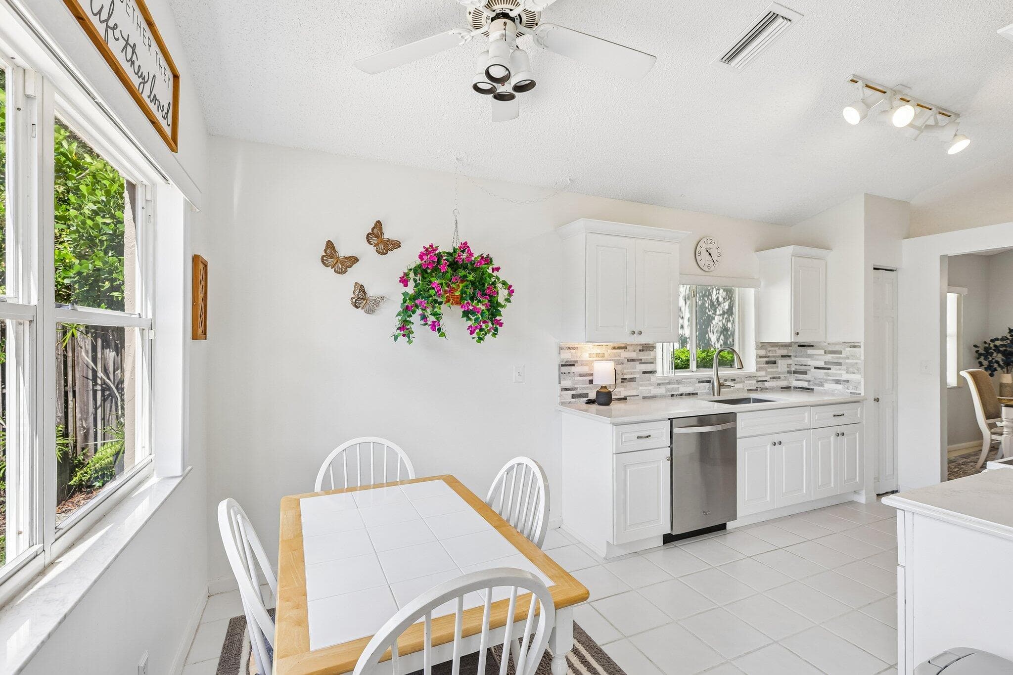 1110 NW 105th Way, Plantation, FL 33322 — photo 14 of 47