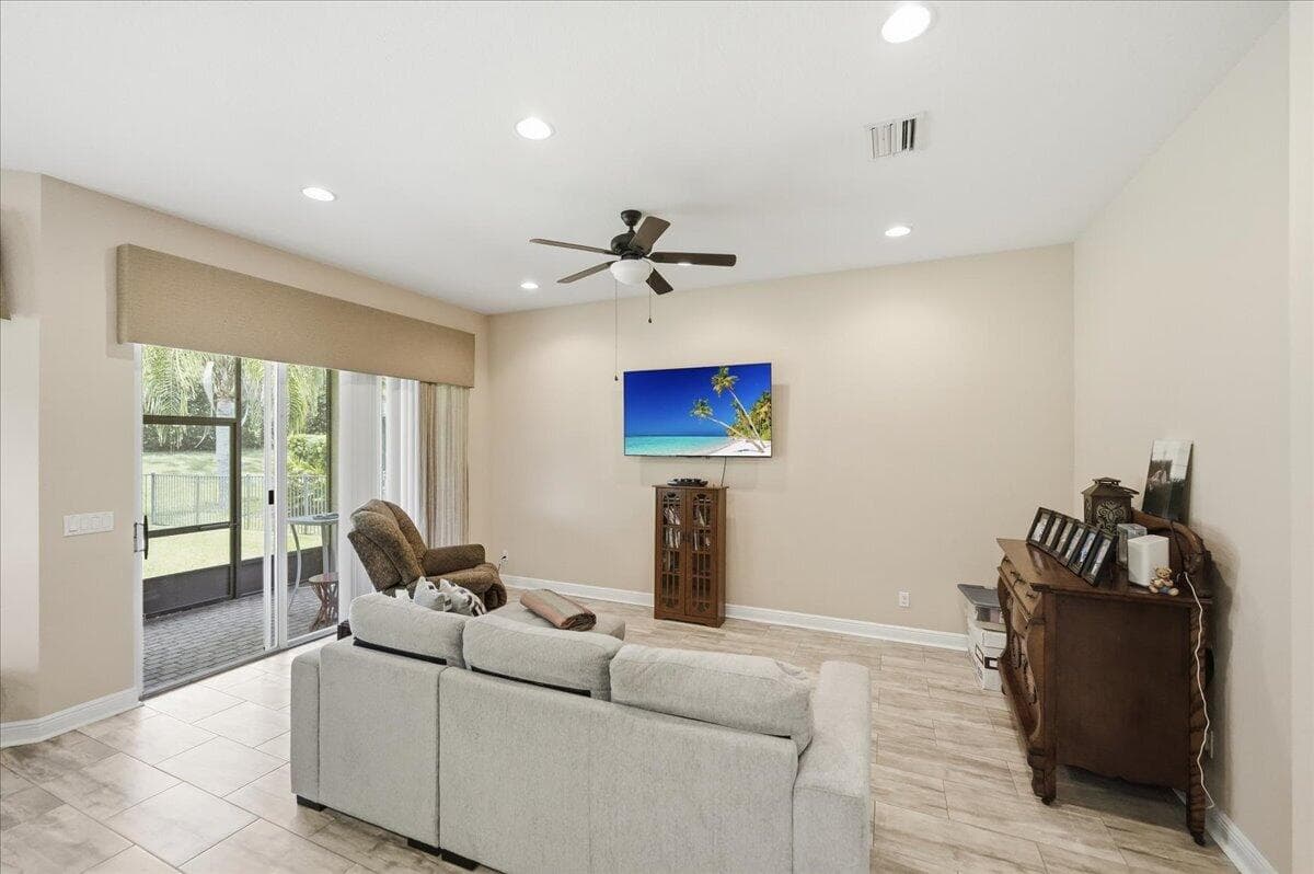 1963 Grey Falcon Circle SW, Vero Beach, FL 32962 — photo 19 of 66