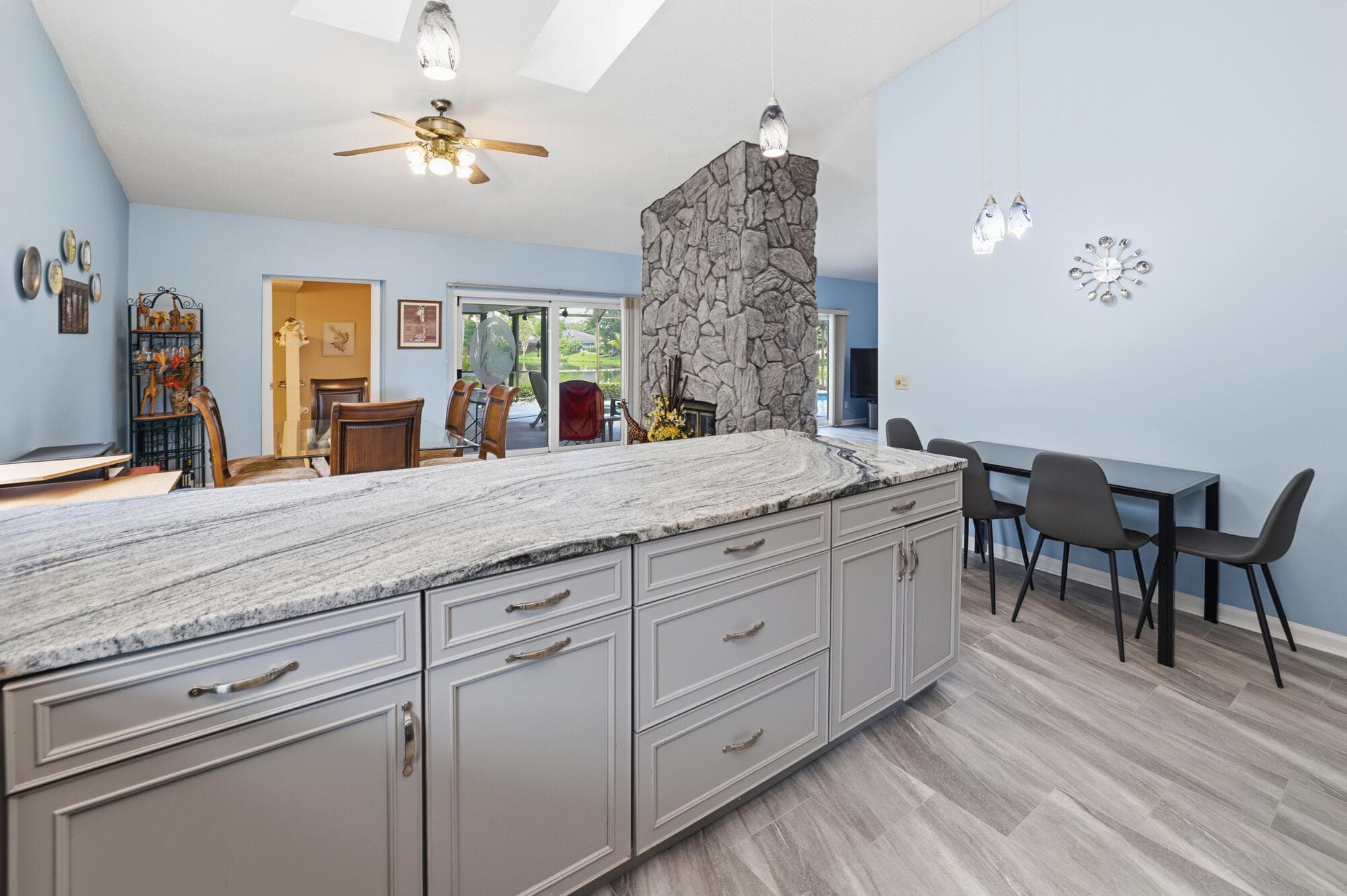 191 Parkwood Drive, Royal Palm Beach, FL 33411 — photo 7 of 23