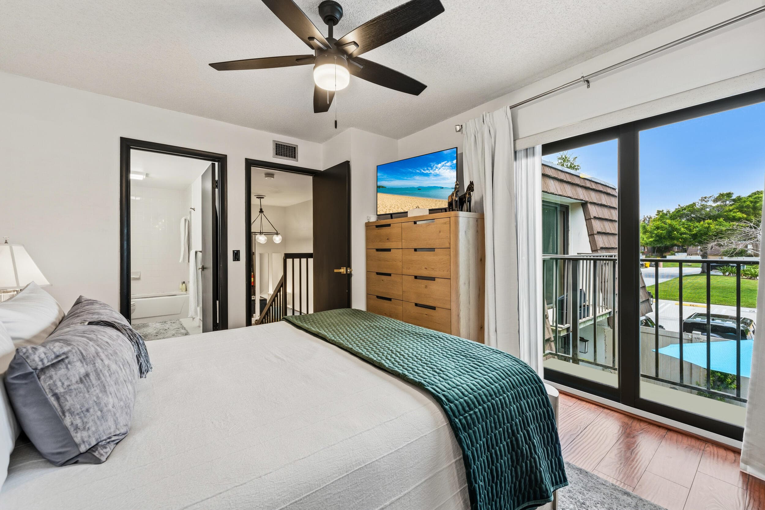 7707 77th Way 7707, West Palm Beach, FL 33407 — photo 16 of 32