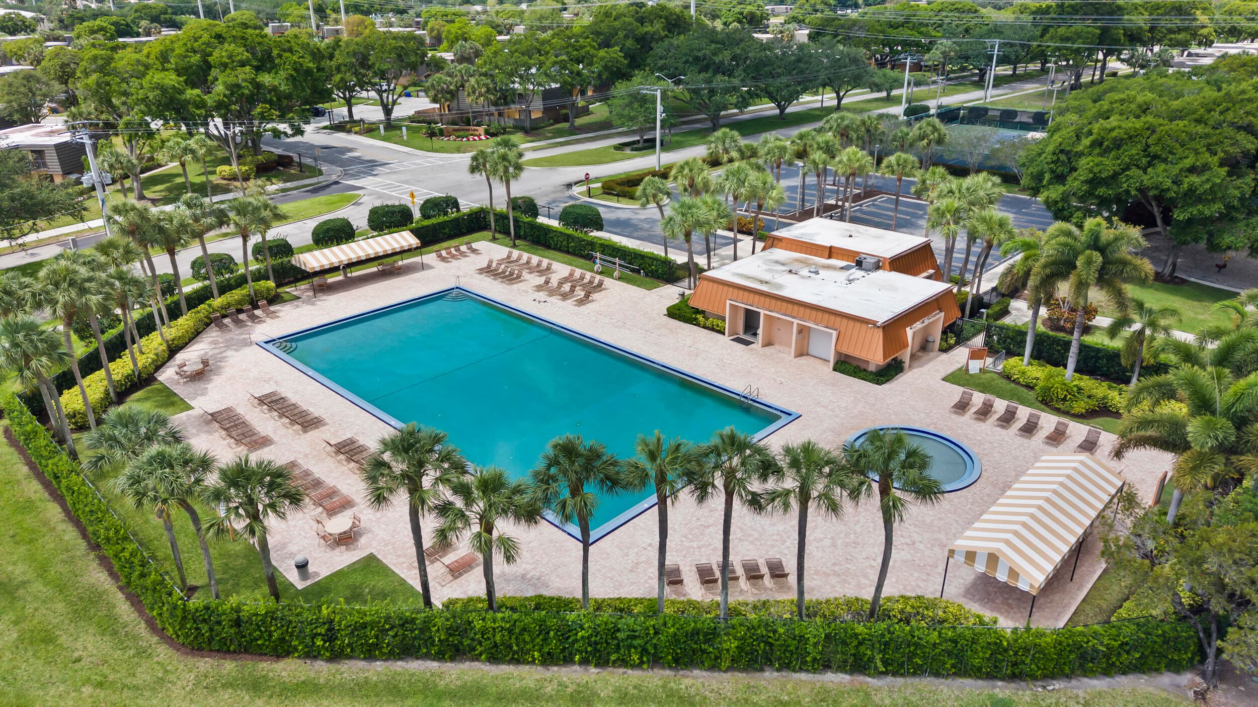 7707 77th Way 7707, West Palm Beach, FL 33407 — photo 27 of 32
