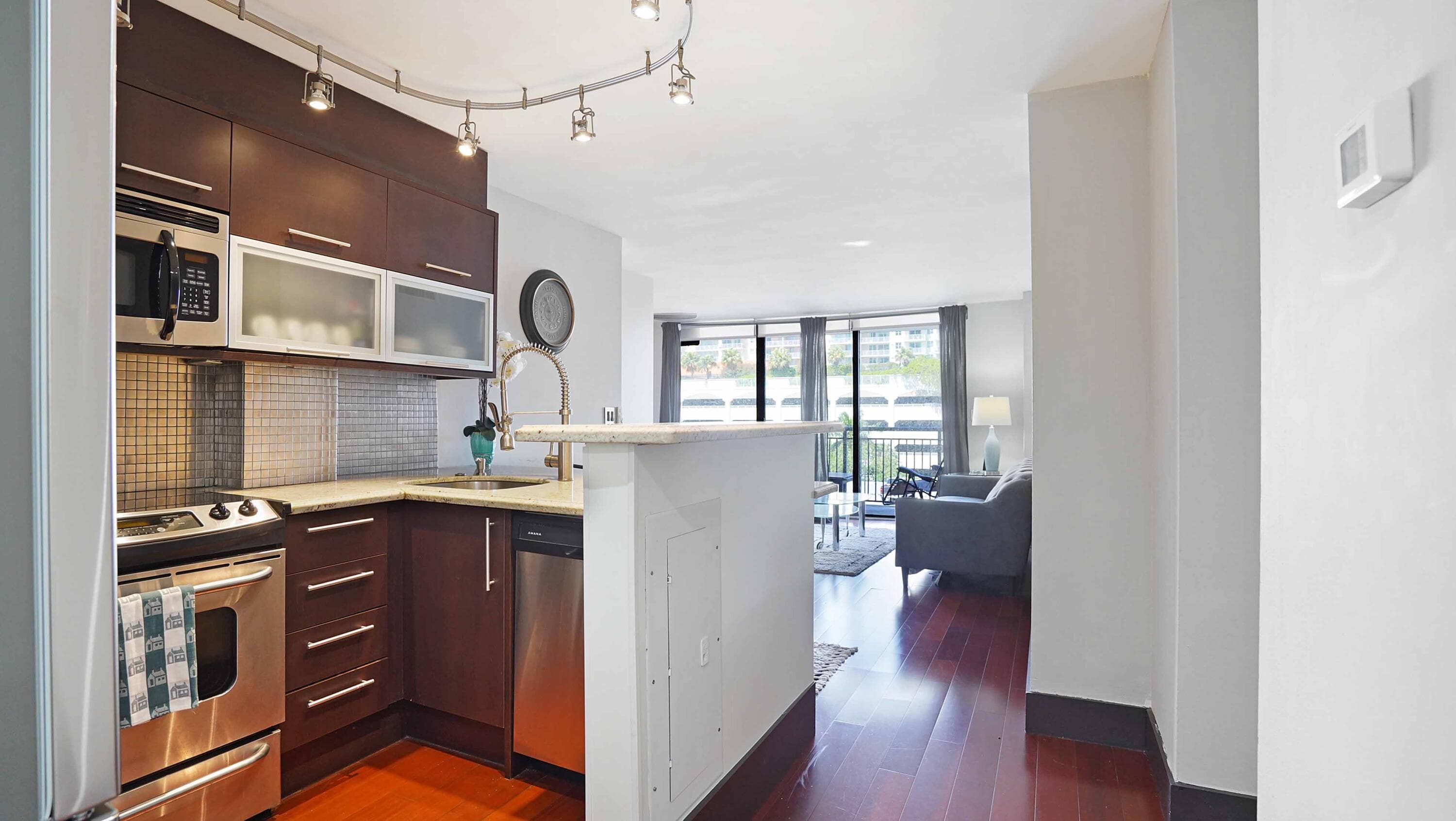 3031 N Ocean Boulevard 501, Fort Lauderdale, FL 33308 — photo 2 of 27