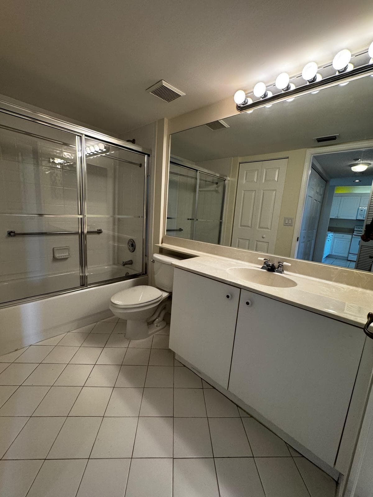 7763 Southampton Terrace 405, Tamarac, FL 33321 — photo 24 of 40