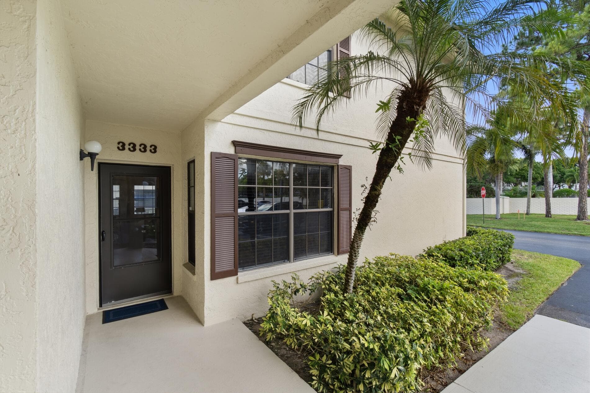 3333 Jog Park Drive, Greenacres, FL 33467 — photo 7 of 42
