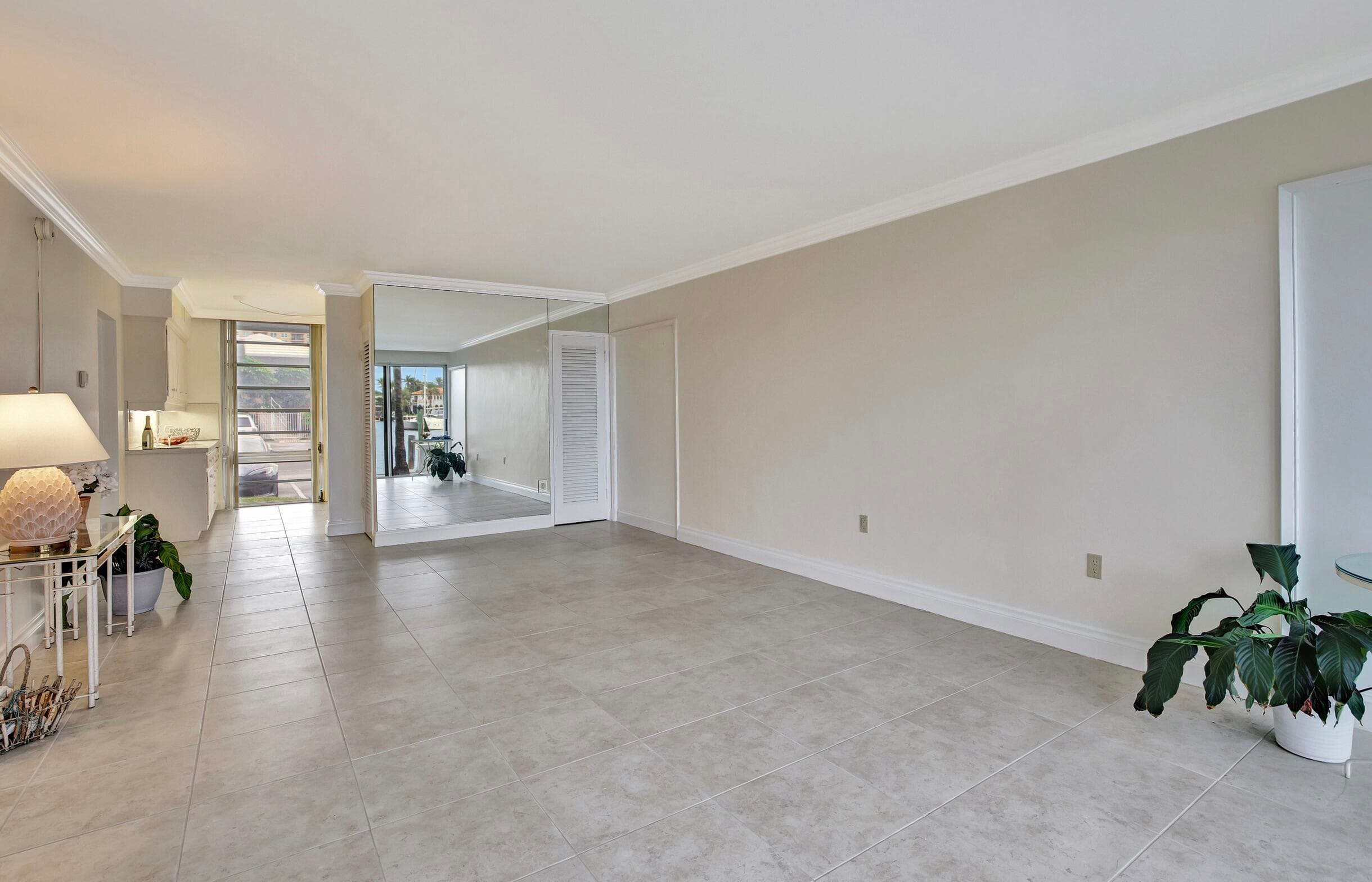 2727 Yacht Club Boulevard 2a, Fort Lauderdale, FL 33304 — photo 35 of 69