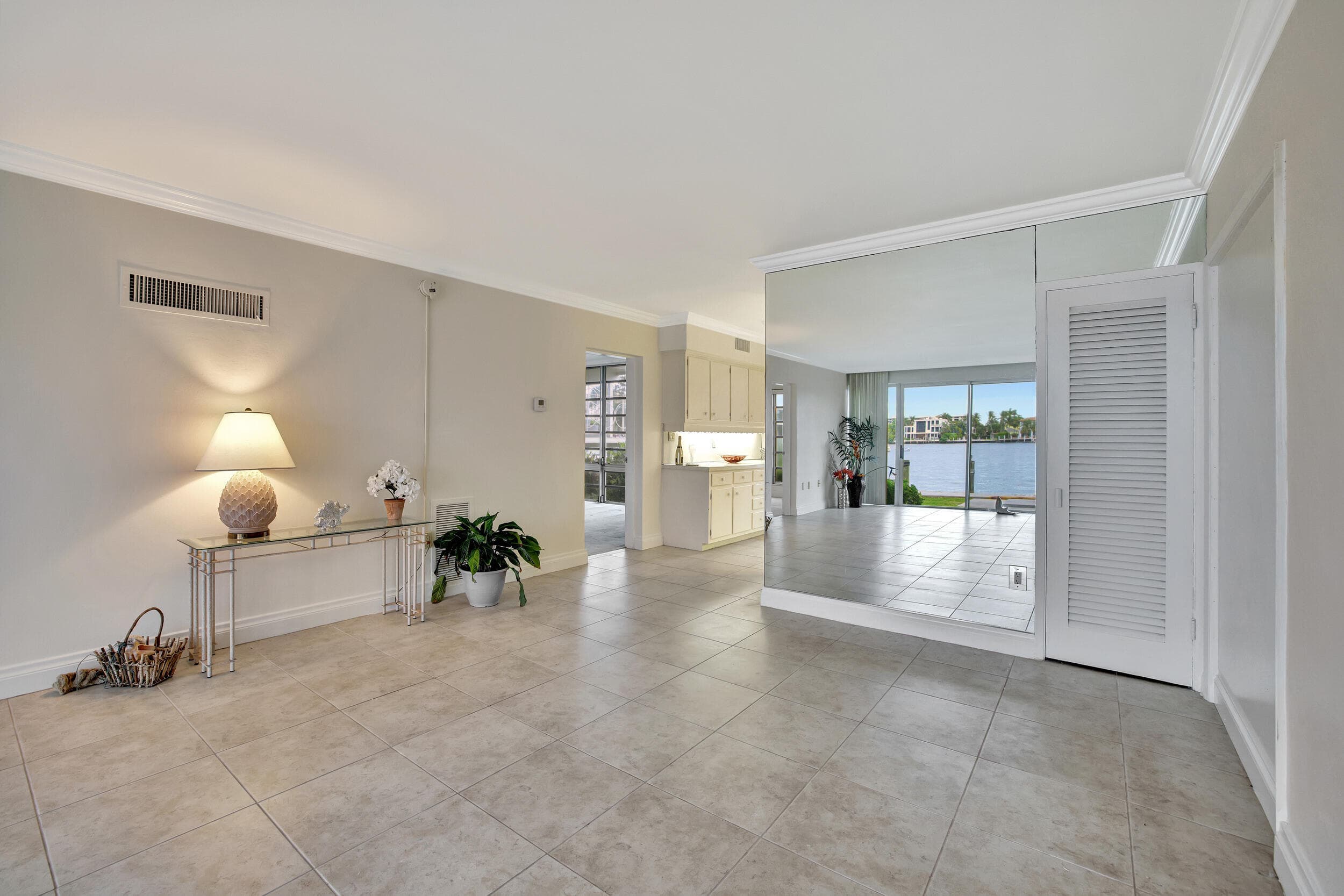 2727 Yacht Club Boulevard 2a, Fort Lauderdale, FL 33304 — photo 39 of 69