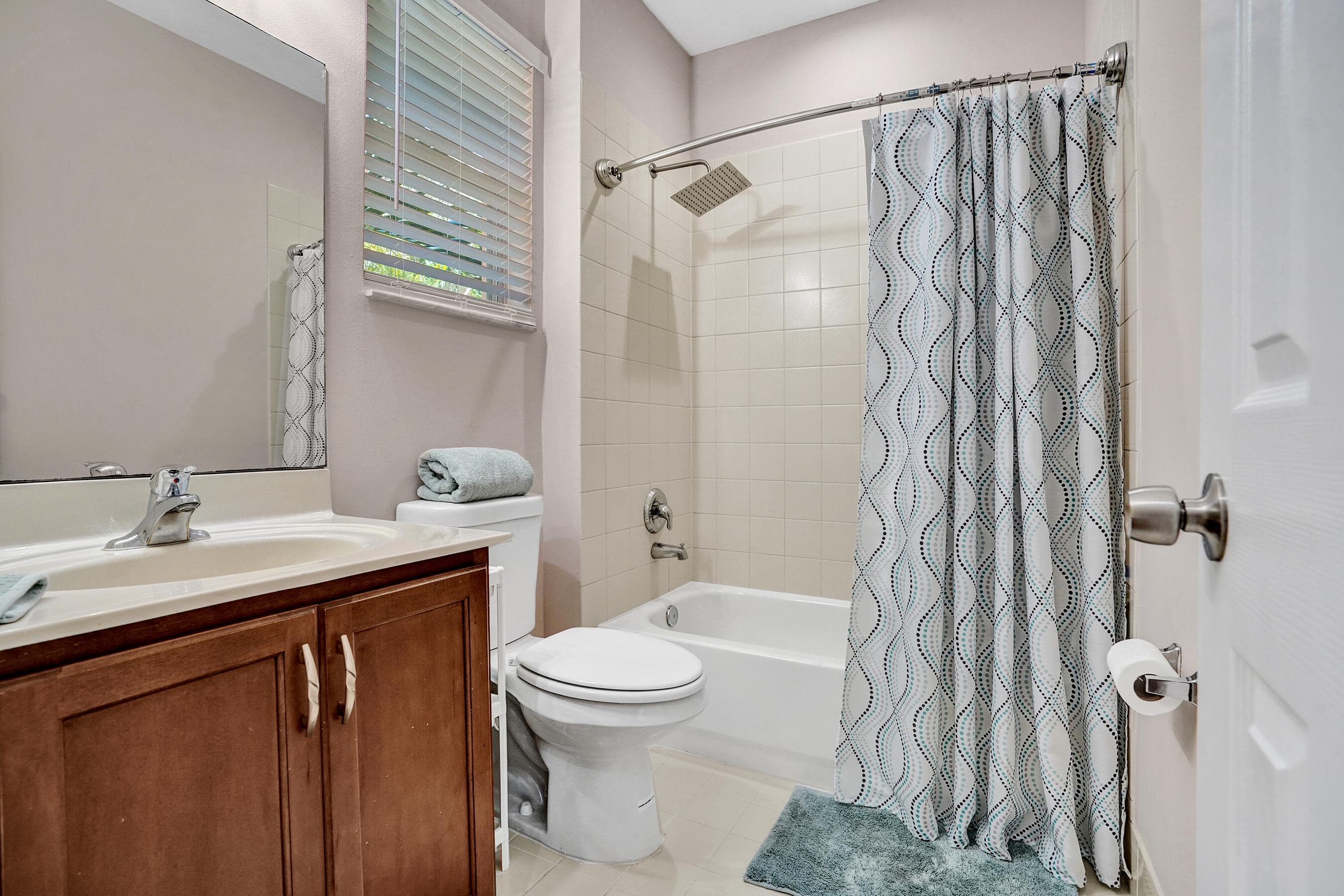 1825 Sonrisa Street 1825, Riviera Beach, FL 33404 — photo 14 of 32