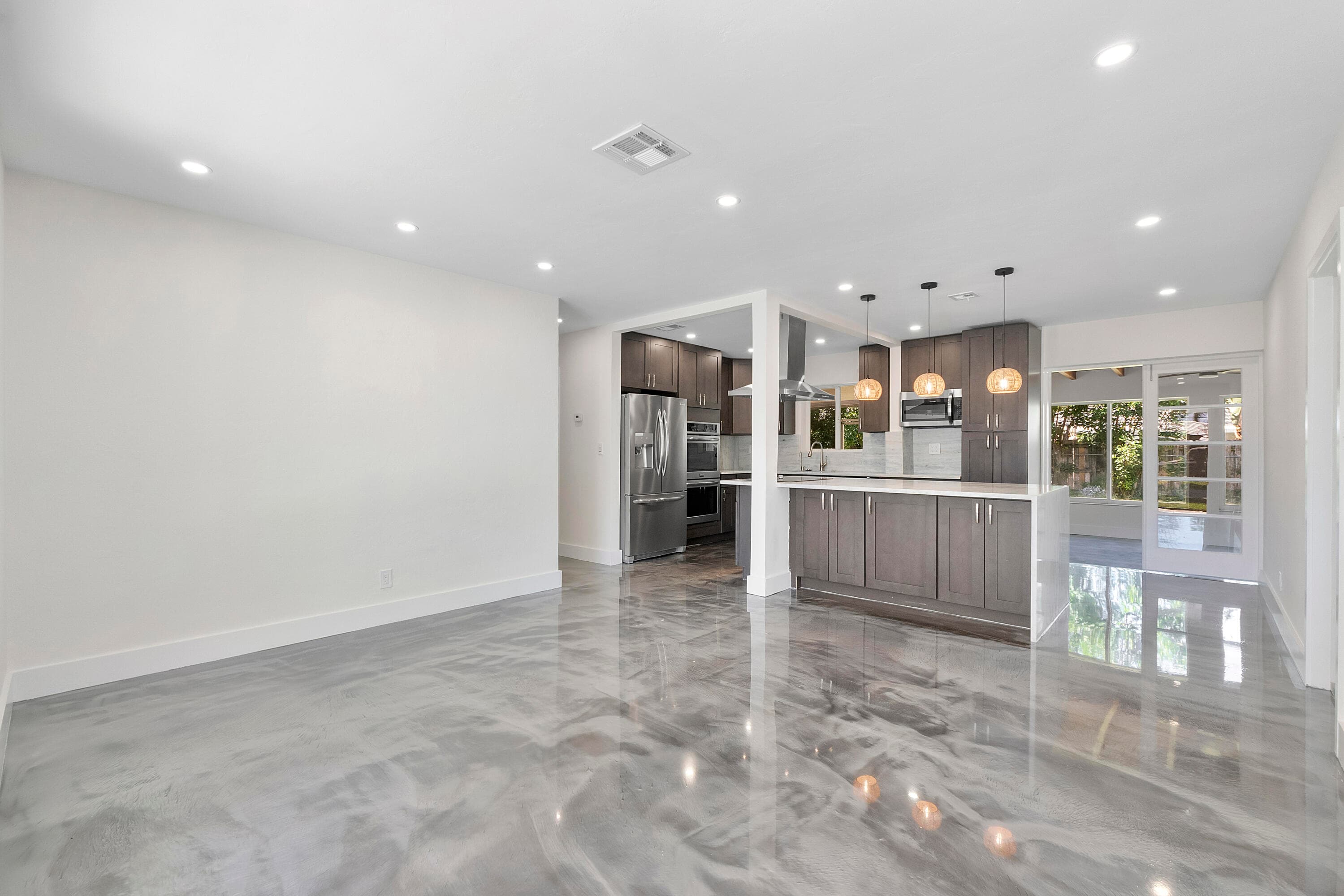 2160 NE 53rd Street, Fort Lauderdale, FL 33308 — photo 13 of 40