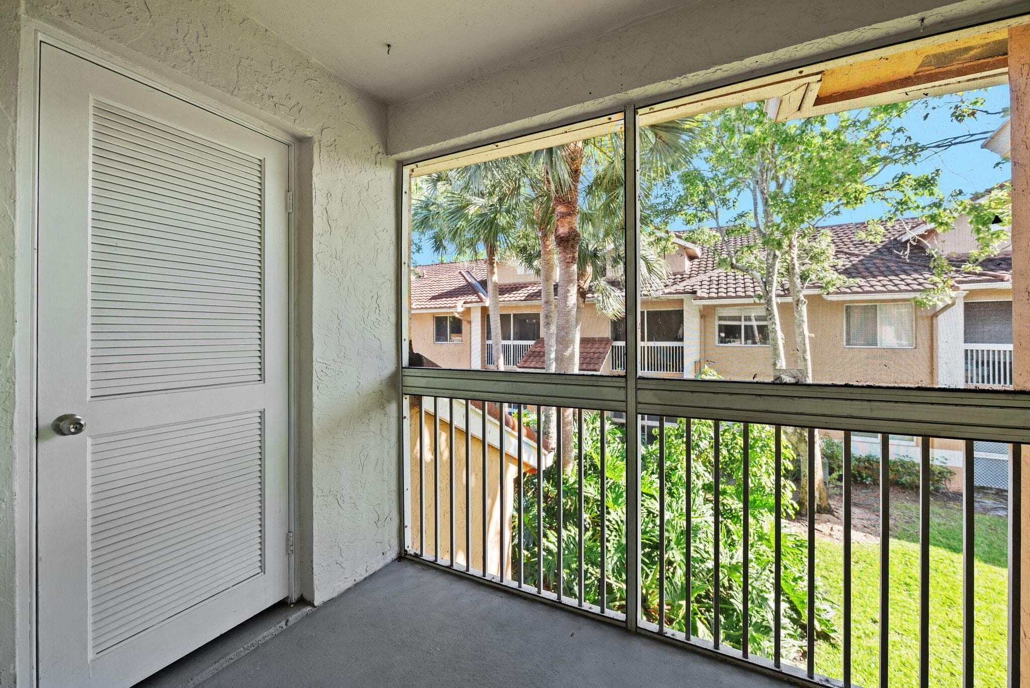 832 NW 92nd Avenue, Plantation, FL 33324 — photo 10 of 24