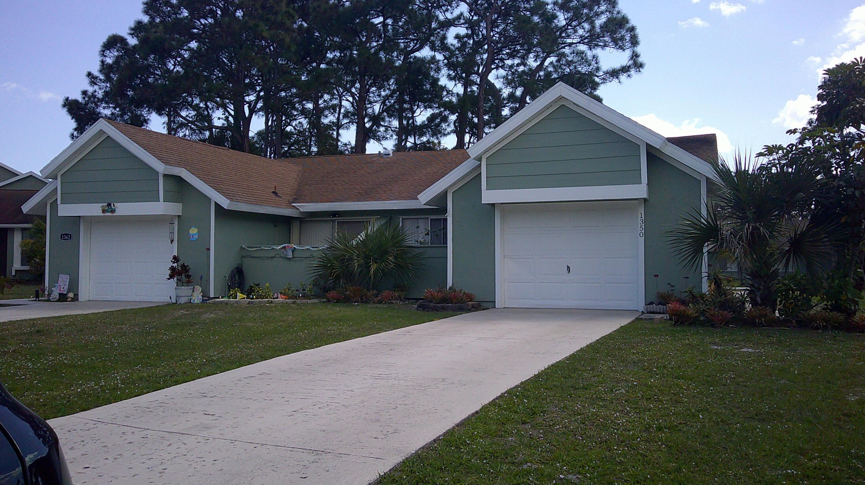 1350 SE La Haven Court, Port St. Lucie, FL 34952 — photo 1 of 20