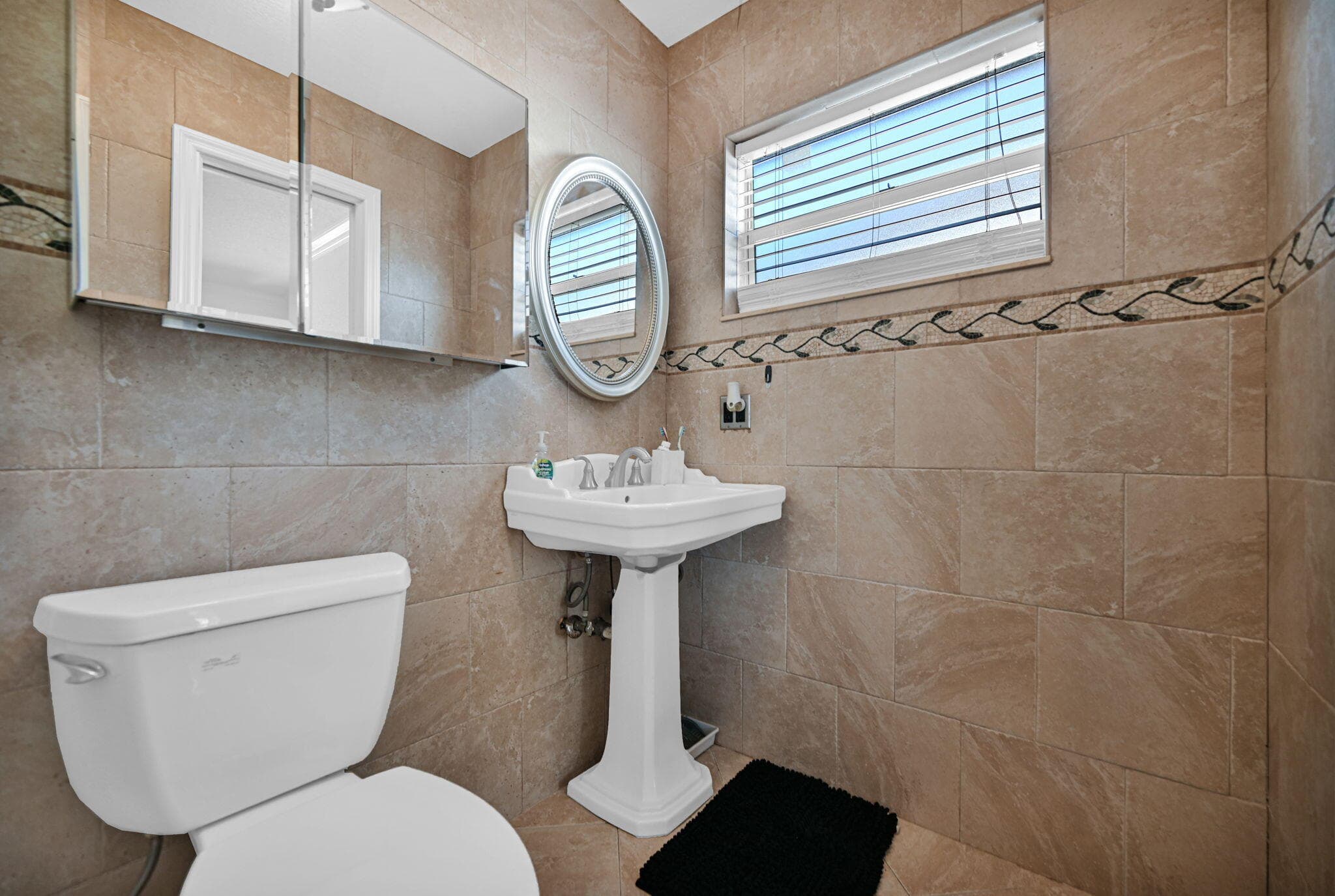 11600 NW 30th Place, Sunrise, FL 33323 — photo 12 of 30