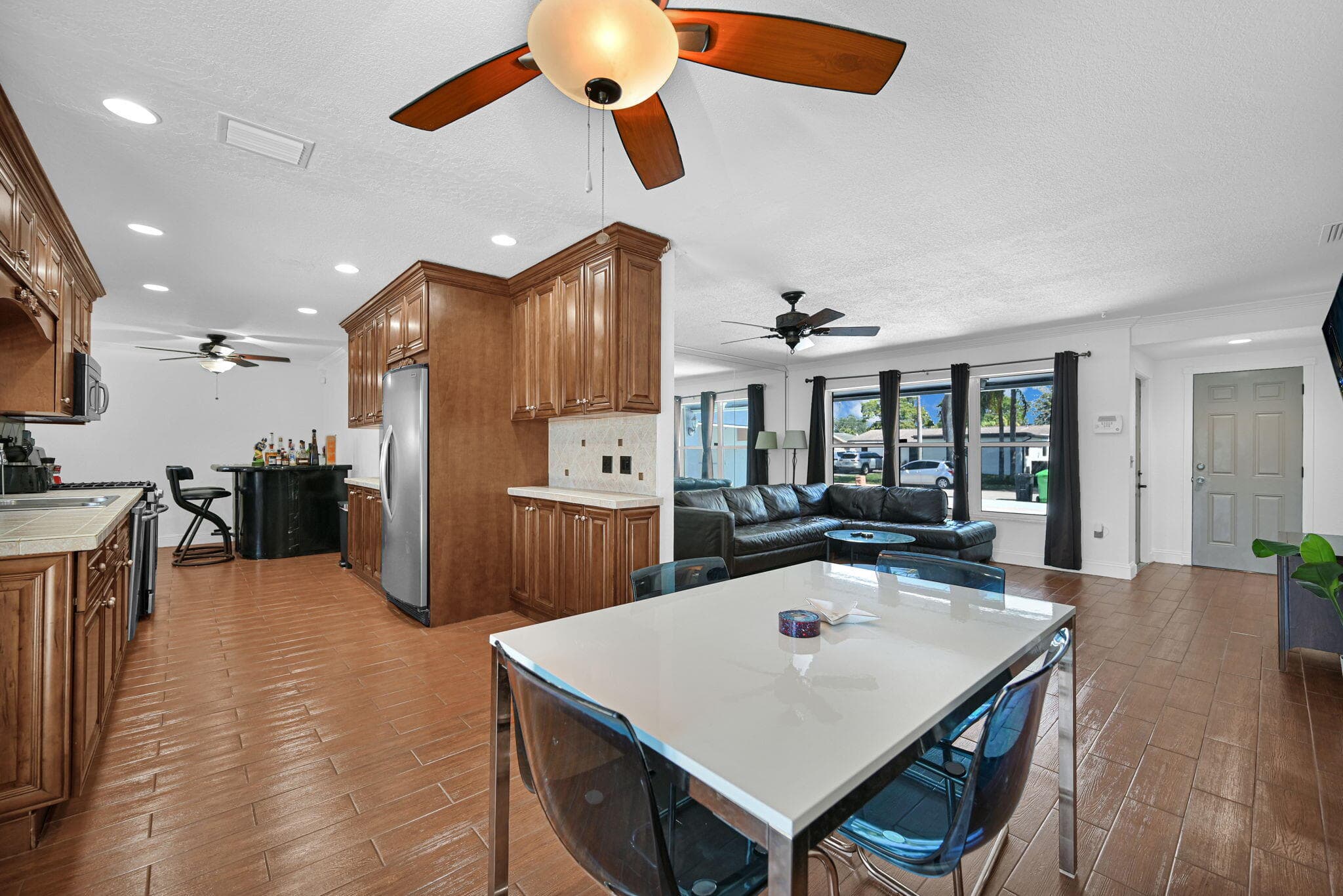 11600 NW 30th Place, Sunrise, FL 33323 — photo 9 of 30