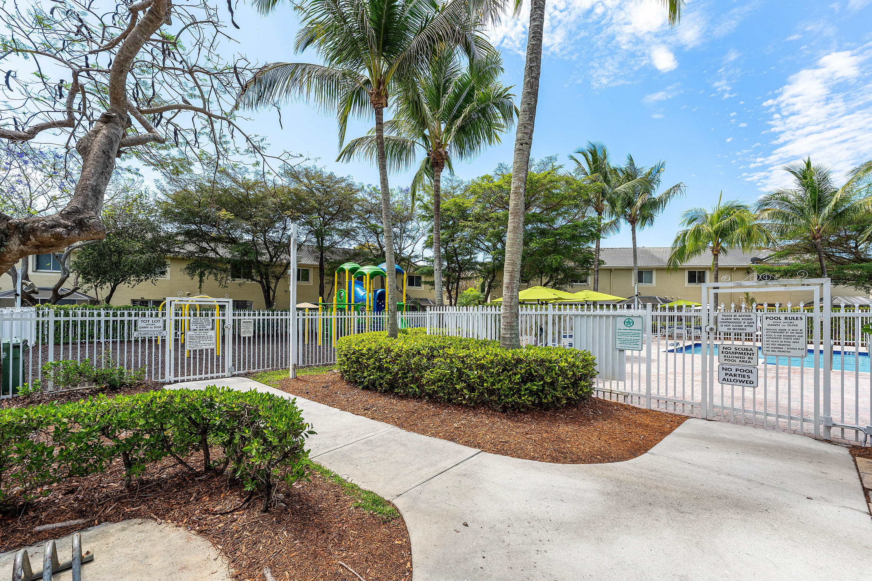 2482 Cordoba Bend, Weston, FL 33327 — photo 39 of 44