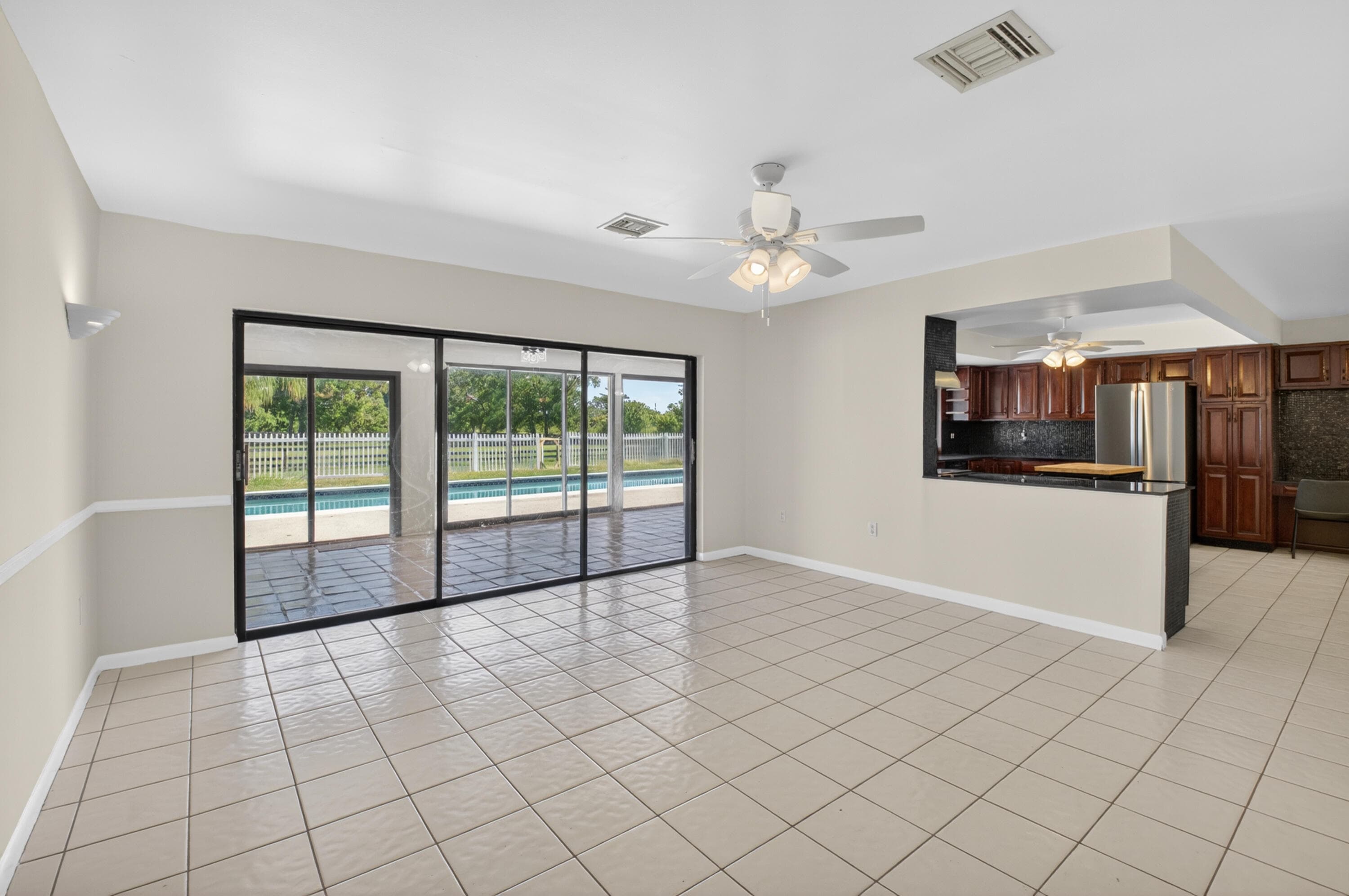 10157 La Reina Road, Delray Beach, FL 33446 — photo 16 of 54