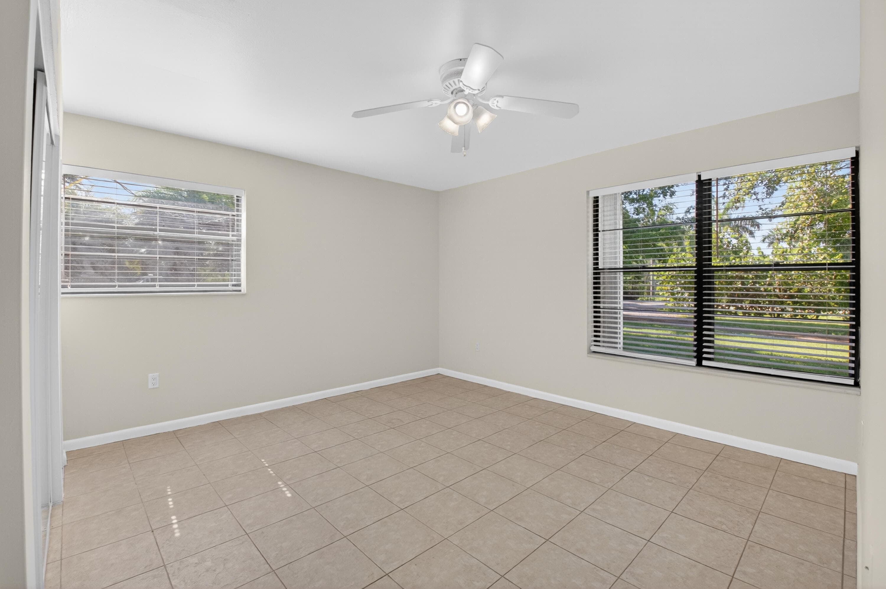 10157 La Reina Road, Delray Beach, FL 33446 — photo 23 of 54