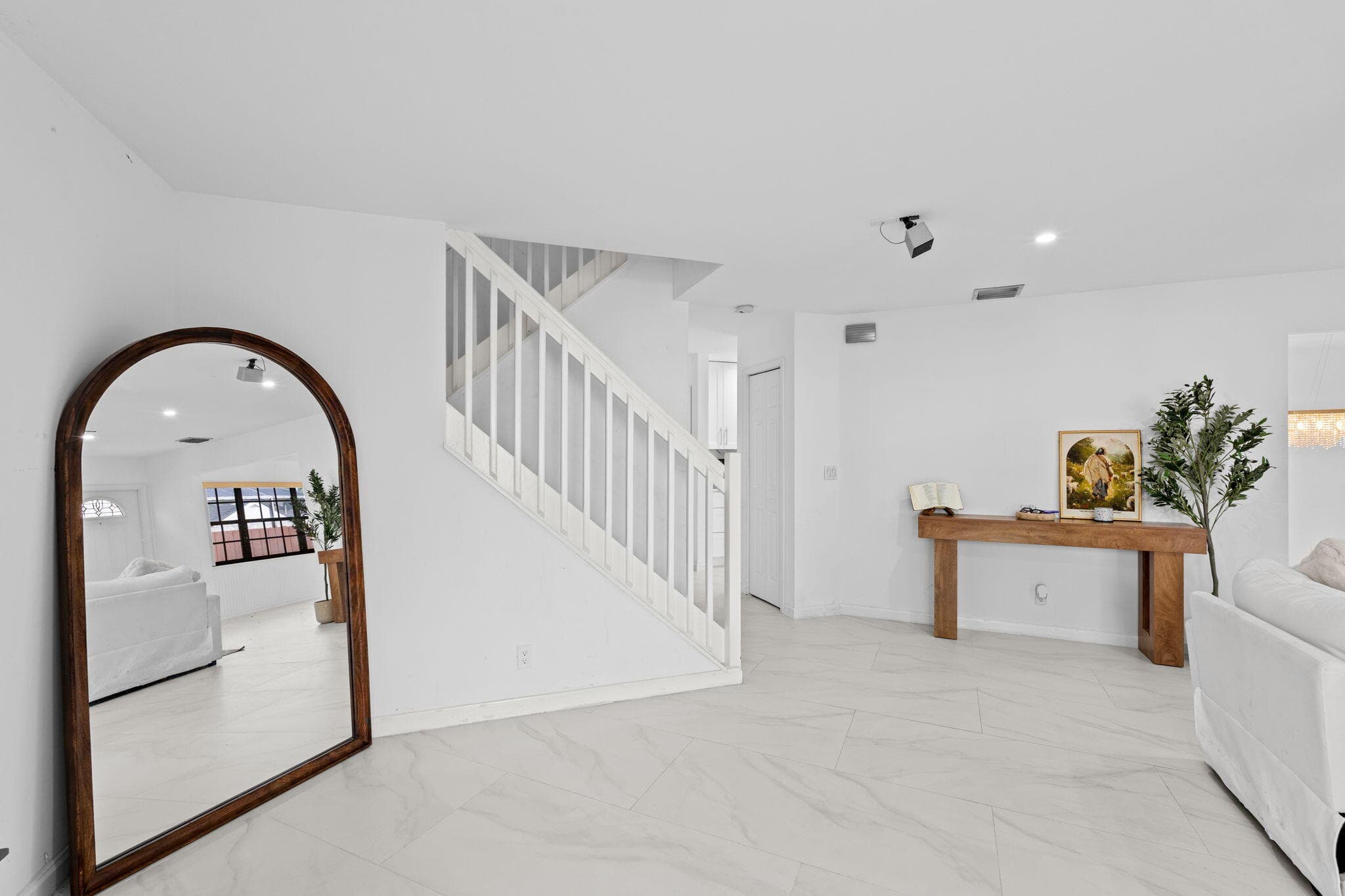 111 Weybridge Circle, Royal Palm Beach, FL 33411 — photo 11 of 47