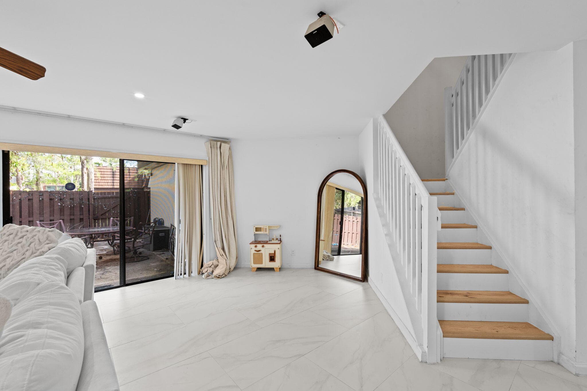 111 Weybridge Circle, Royal Palm Beach, FL 33411 — photo 13 of 47