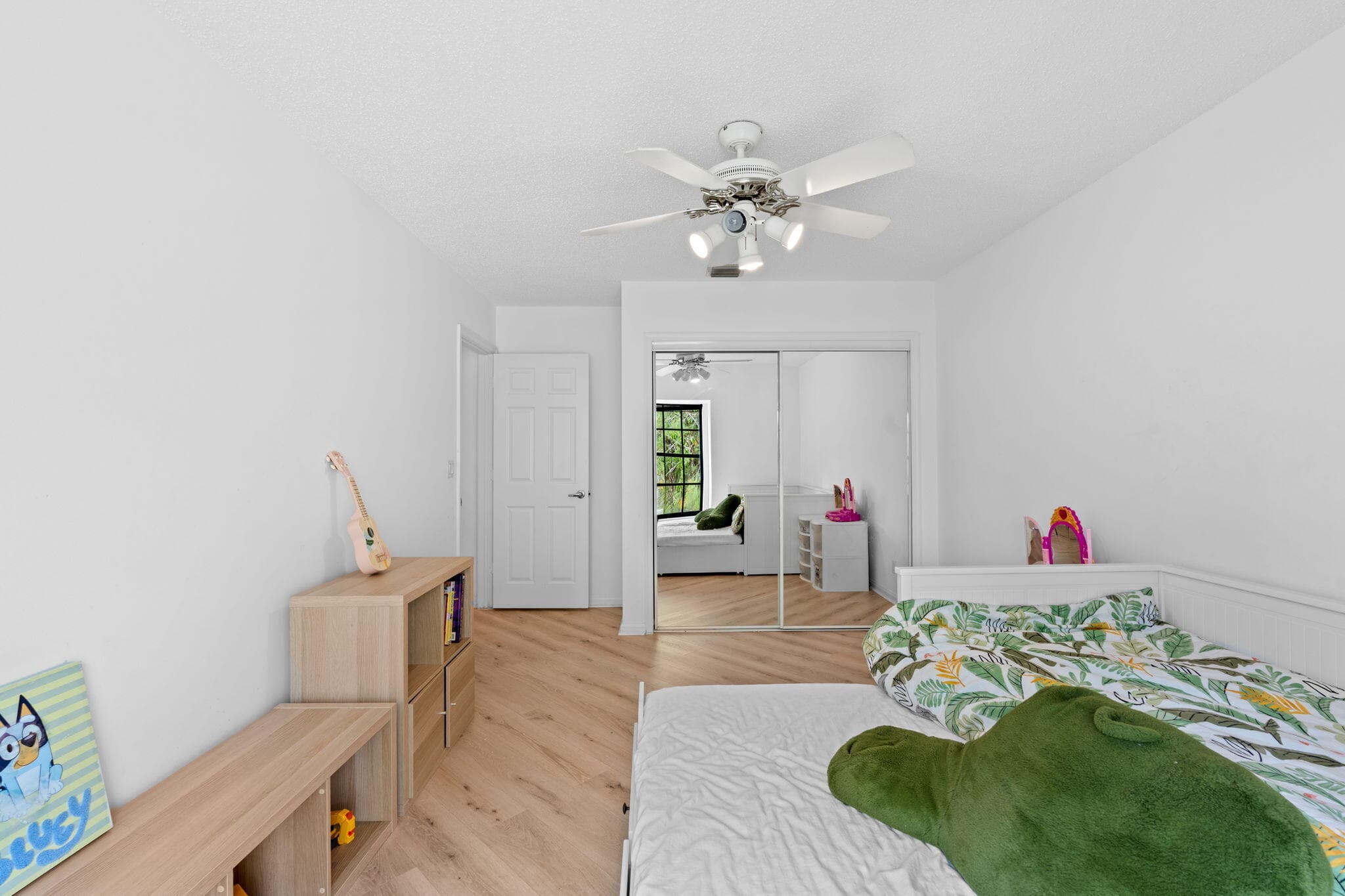 111 Weybridge Circle, Royal Palm Beach, FL 33411 — photo 28 of 47