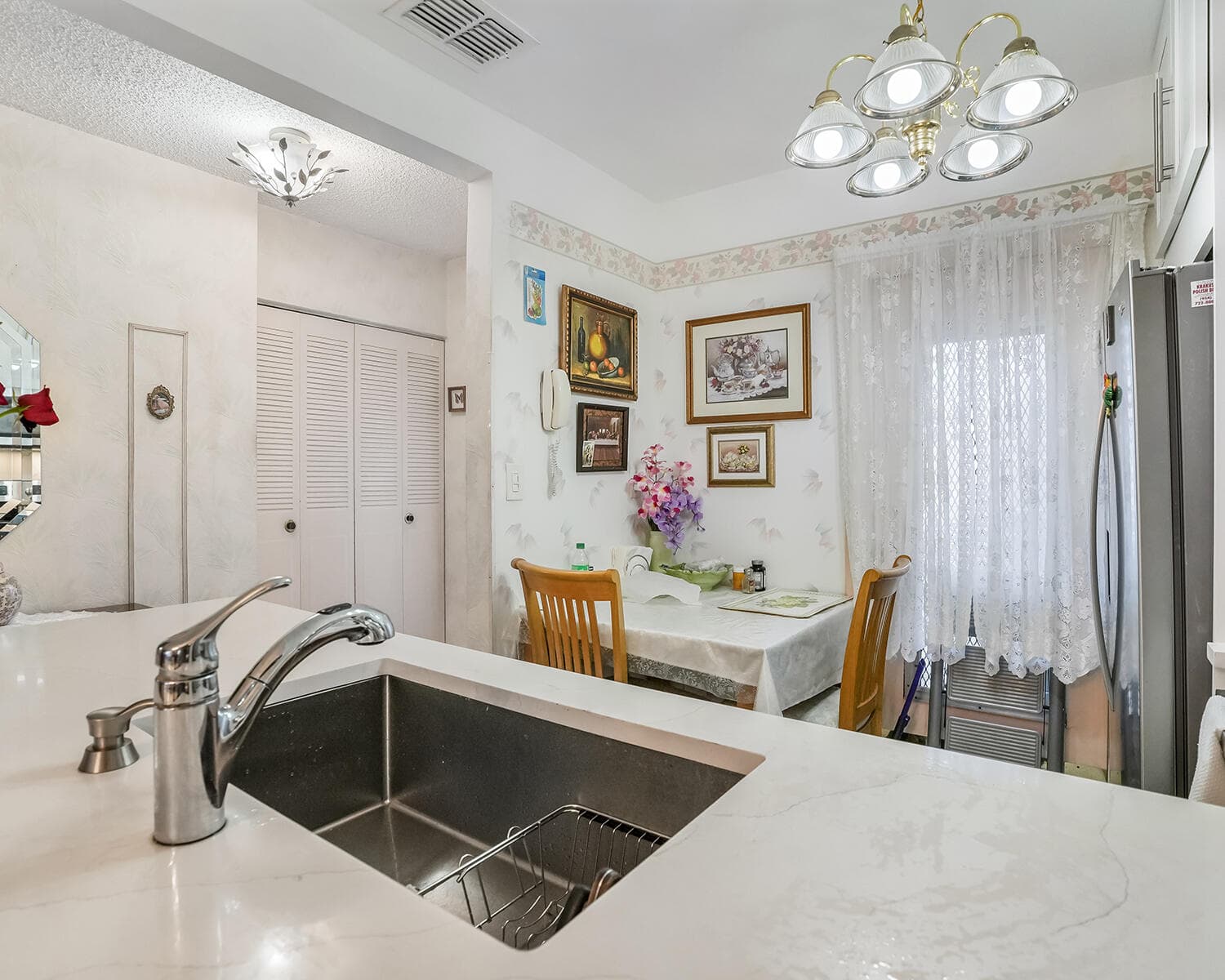 3400 NW 48th Avenue 502, Lauderdale Lakes, FL 33319 — photo 10 of 17