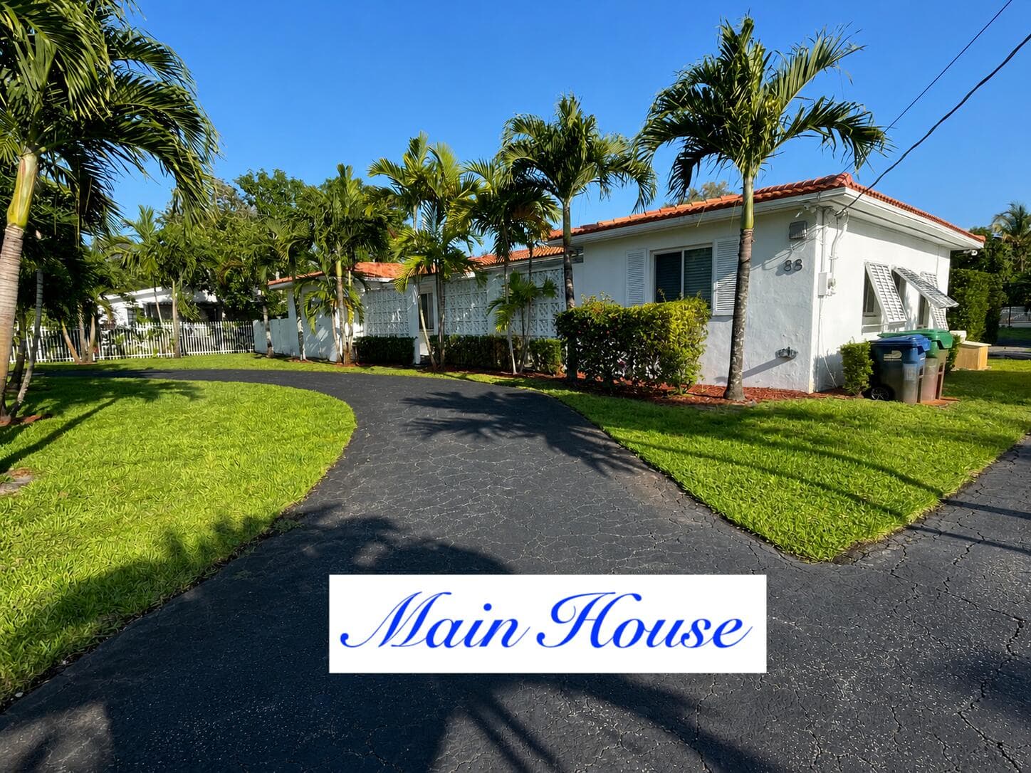 88 NE 154th Street, North Miami Beach, FL 33162 — photo 3 of 43