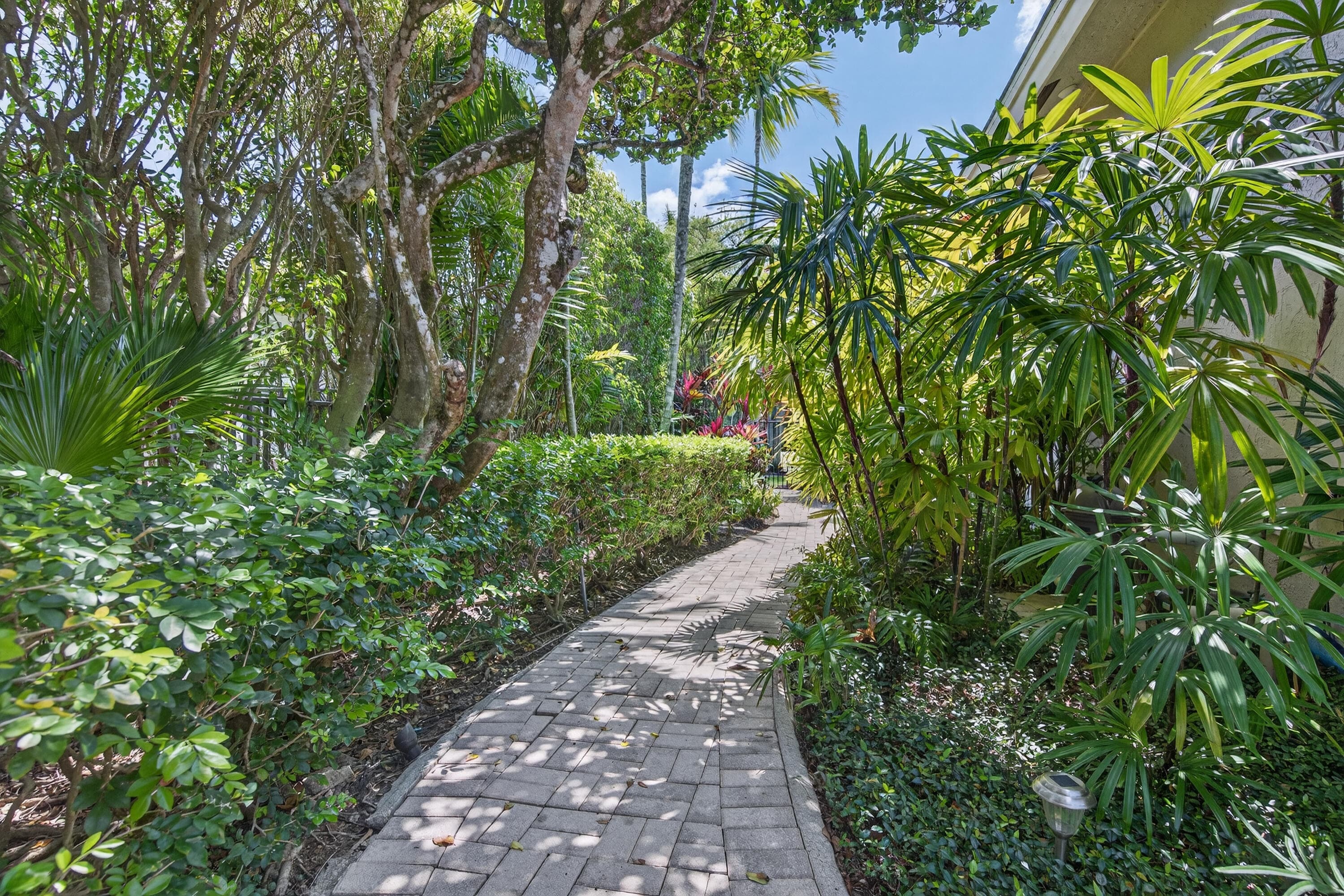 378 Mallard Road, Weston, FL 33327 — photo 23 of 95