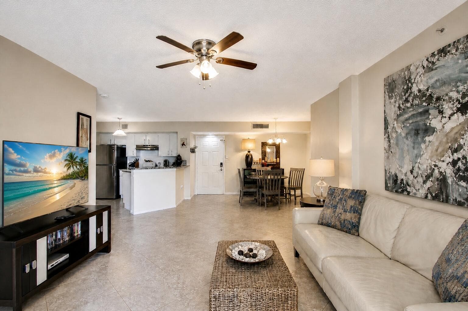 1000 Scotia Drive 204, Hypoluxo, FL 33462 — photo 3 of 32
