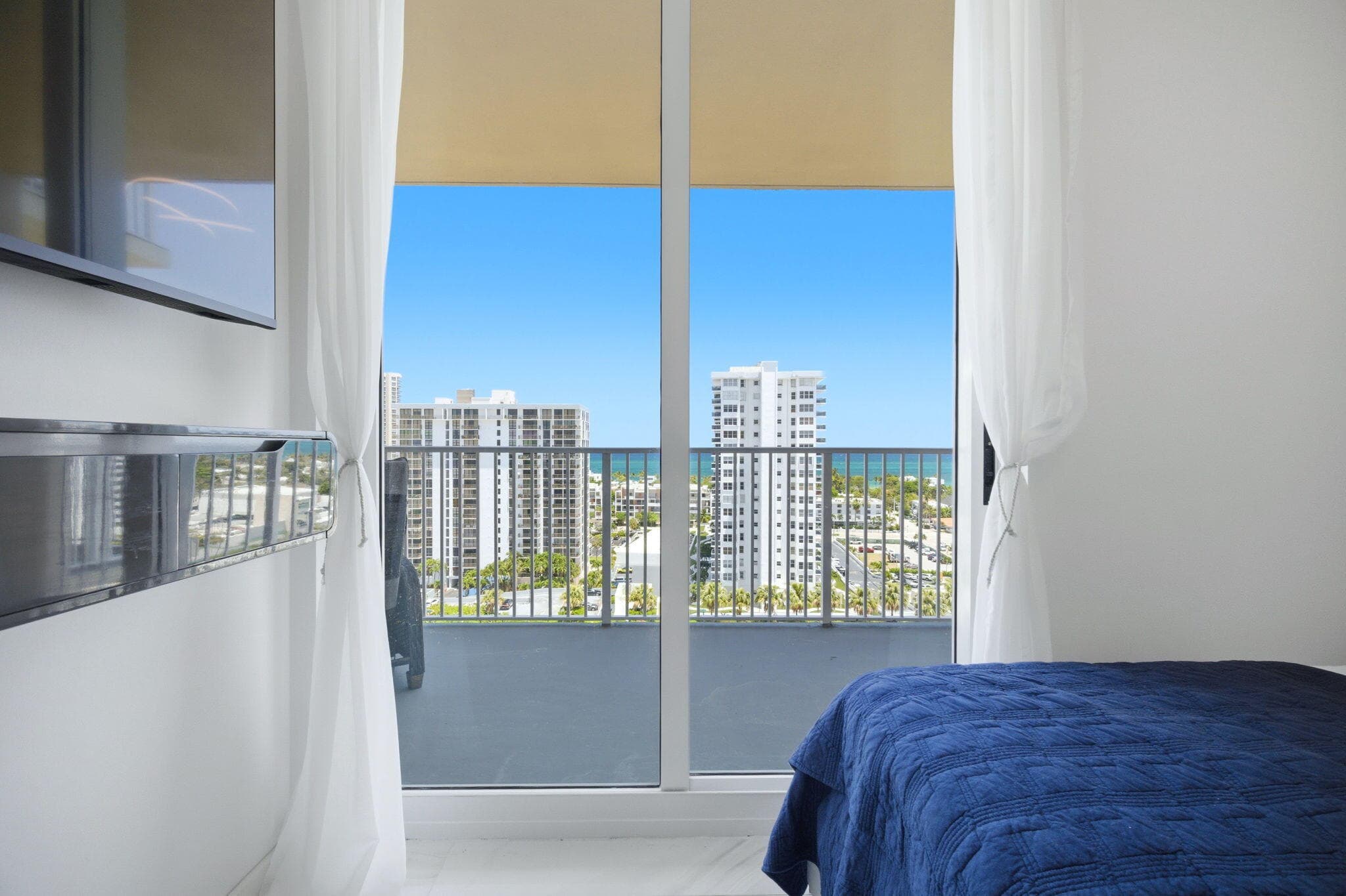 3020 NE 32nd Avenue 1407, Fort Lauderdale, FL 33308 — photo 13 of 32
