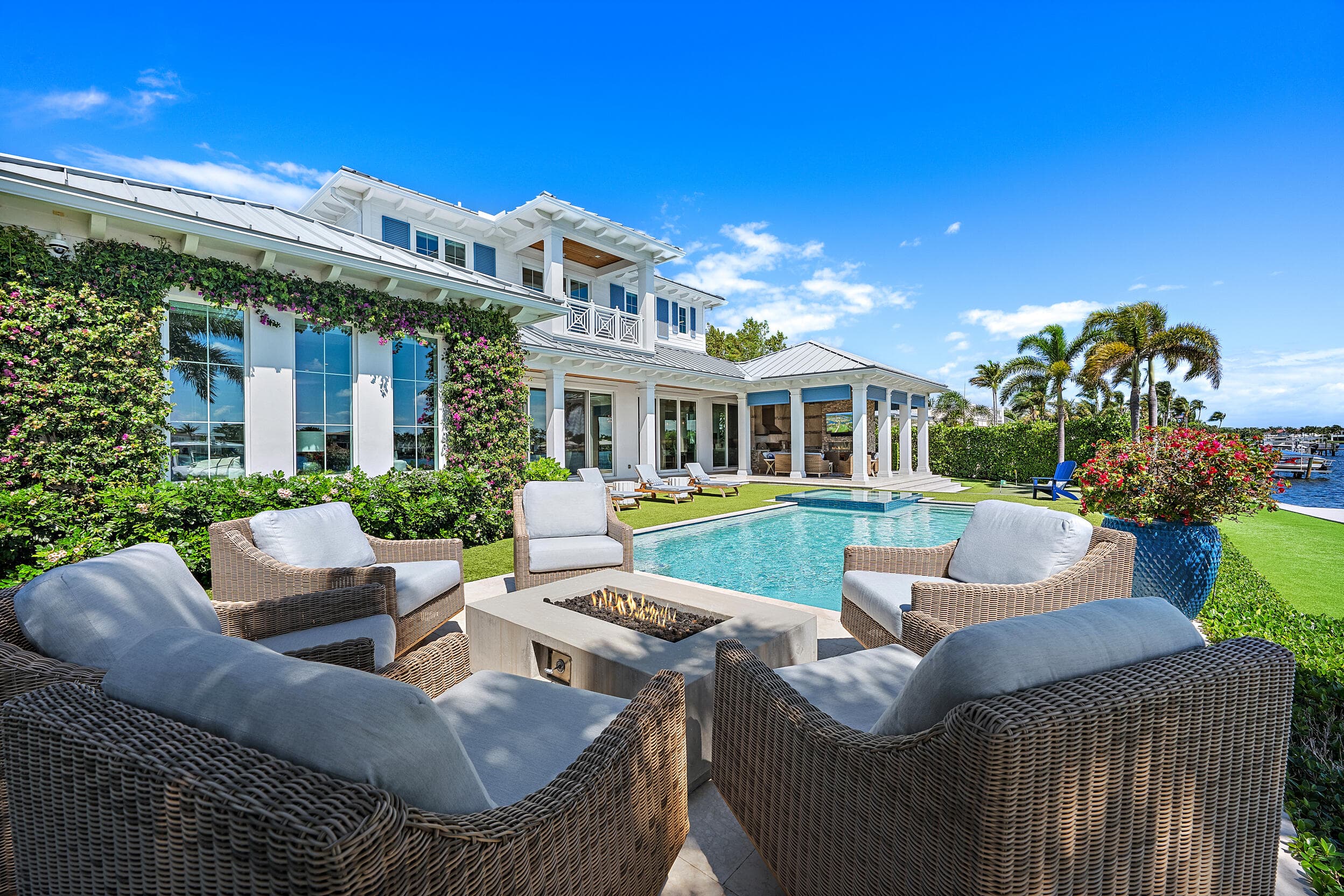 11730 Lake Shore Place, North Palm Beach, FL 33408 — photo 8 of 43