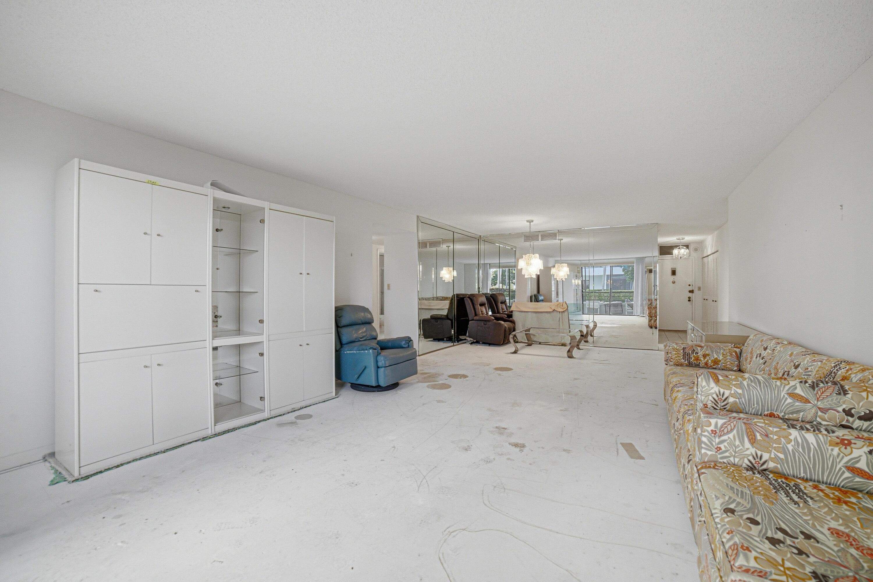 600 Three Islands Boulevard 121, Hallandale Beach, FL 33009 — photo 7 of 46