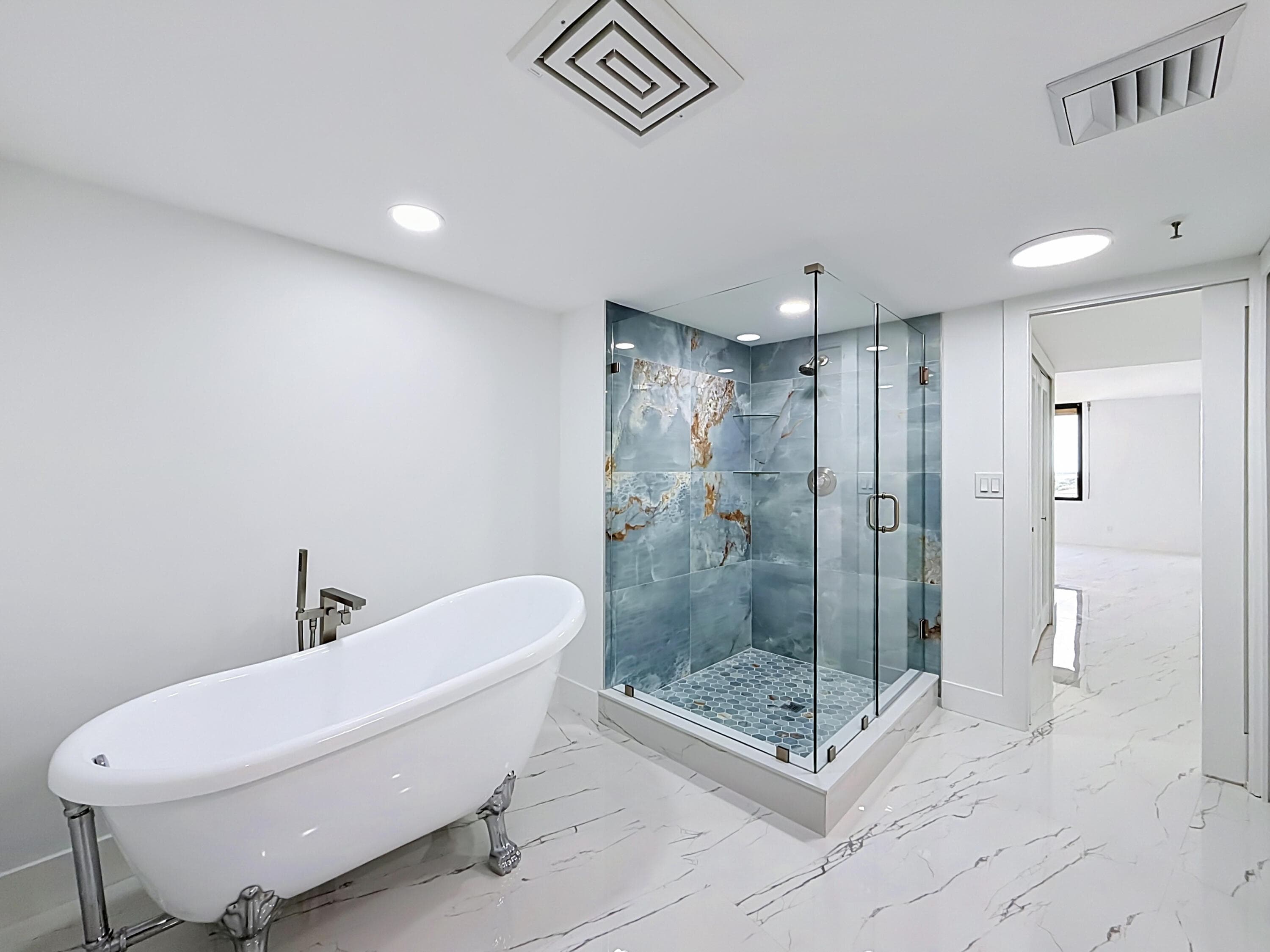 2480 Presidential Way 902, West Palm Beach, FL 33401 — photo 25 of 45