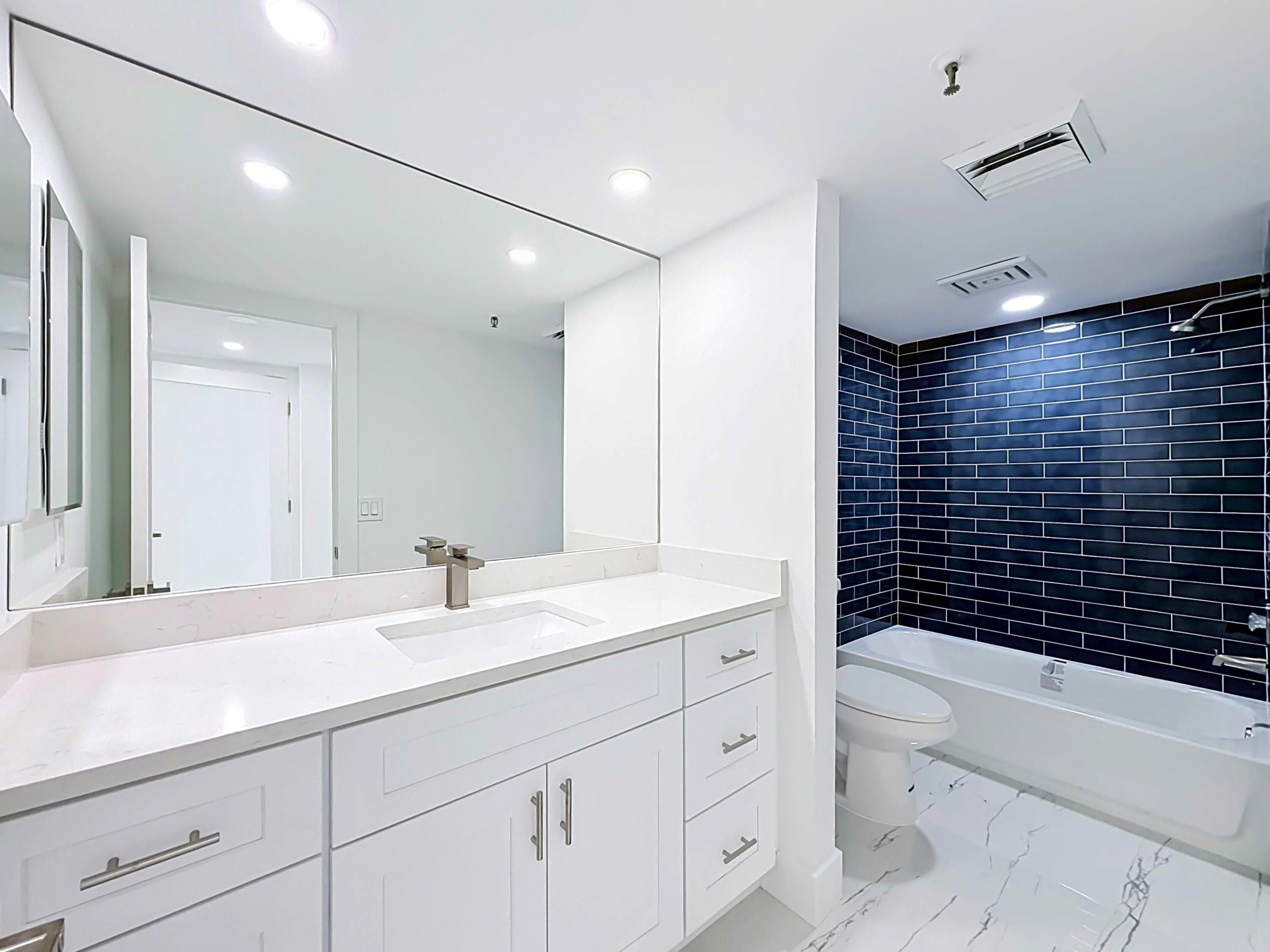 2480 Presidential Way 902, West Palm Beach, FL 33401 — photo 33 of 45