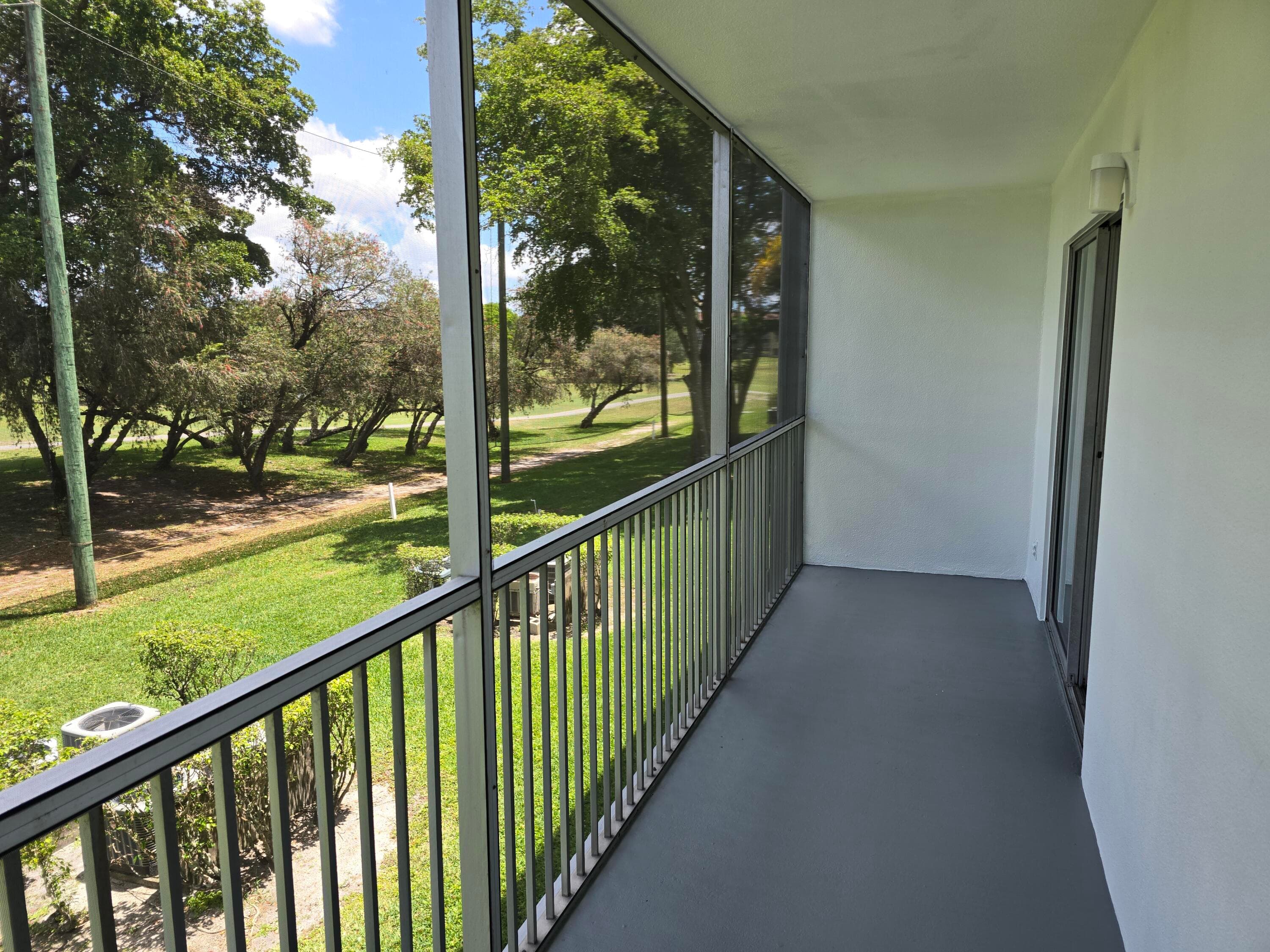 551 SW 135 Avenue 216b, Pembroke Pines, FL 33027 — photo 13 of 33