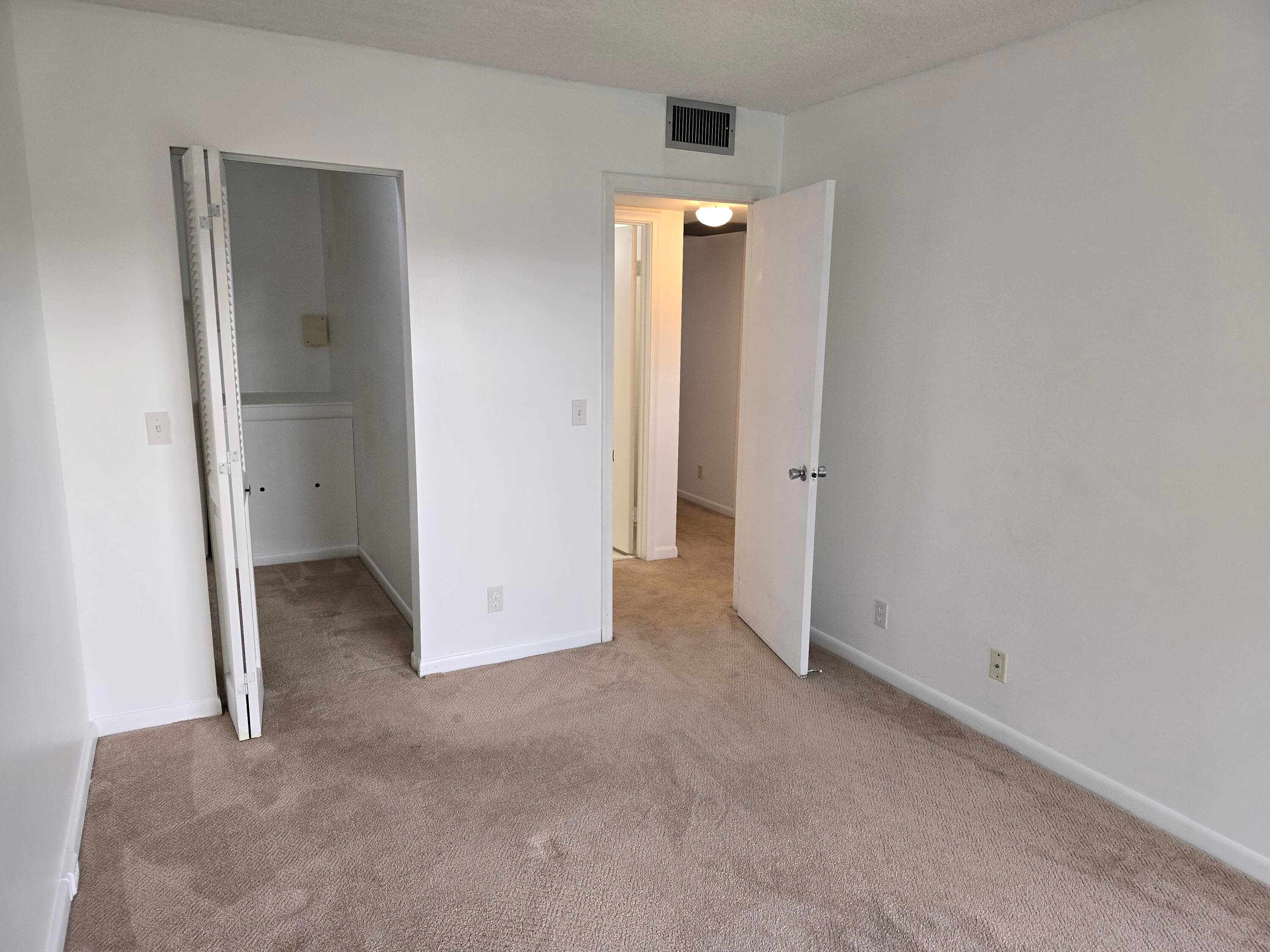 551 SW 135 Avenue 216b, Pembroke Pines, FL 33027 — photo 9 of 33