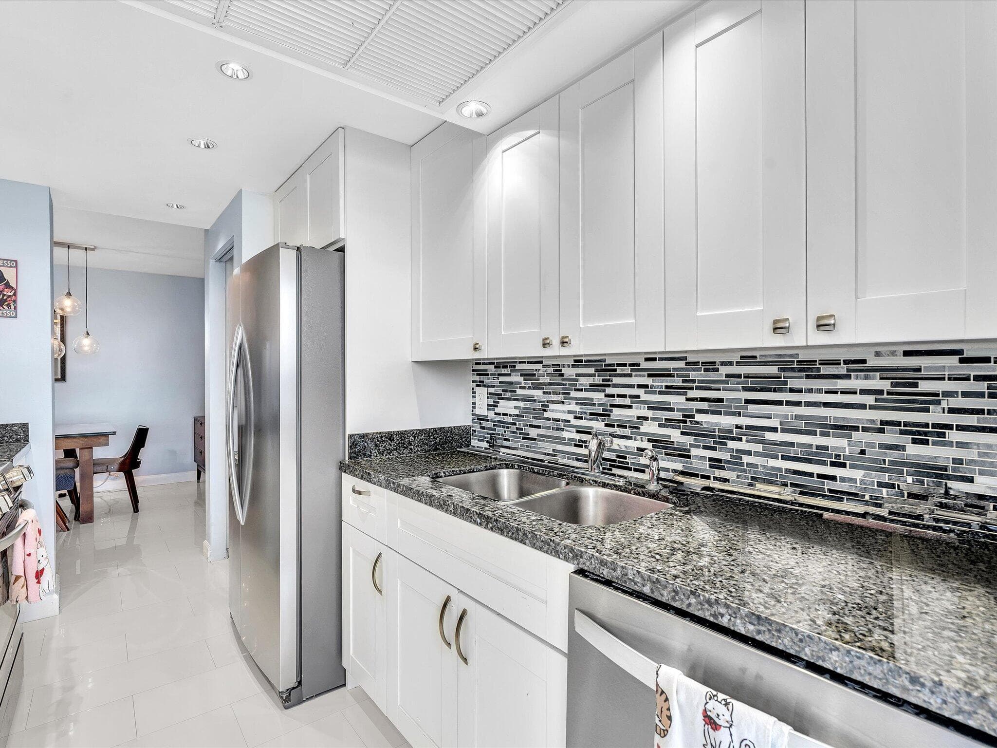 2841 N Ocean Boulevard 1102, Fort Lauderdale, FL 33308 — photo 34 of 75