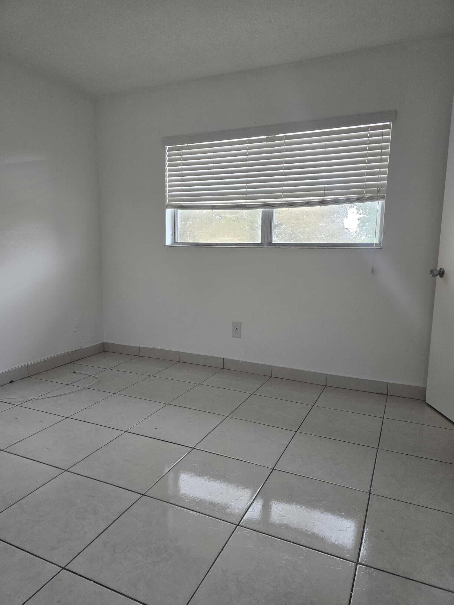1201 SW 52nd Avenue 202-2, North Lauderdale, FL 33068 — photo 24 of 33