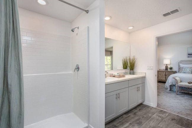 9280 102nd Avenue, Vero Beach, FL 32967 — photo 15 of 26