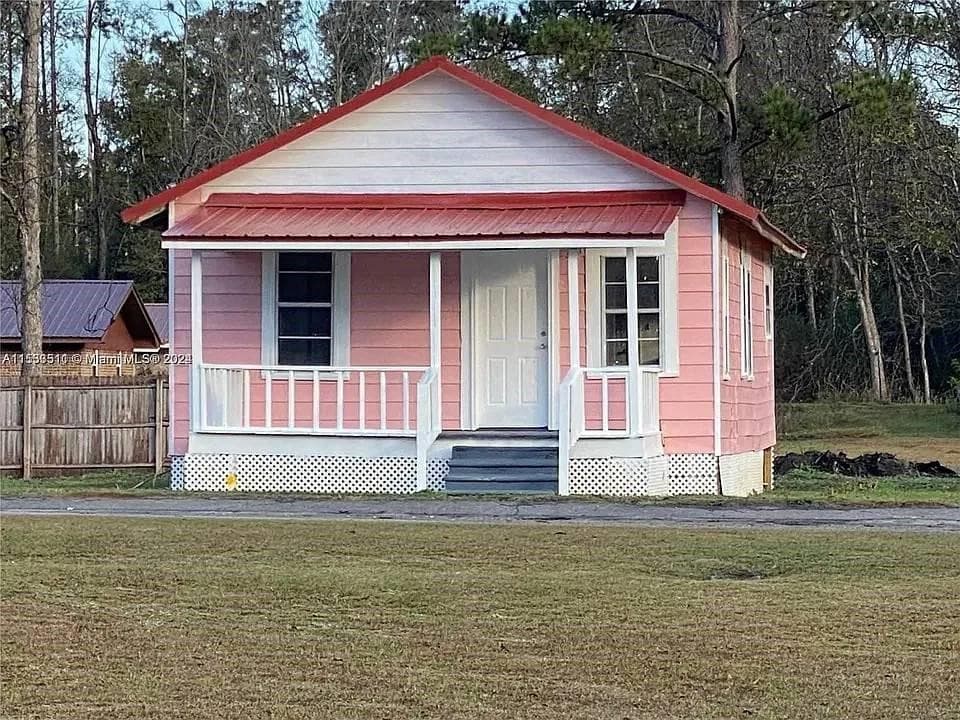 4144 Herring Avenue, Marianna, FL 32448 — photo