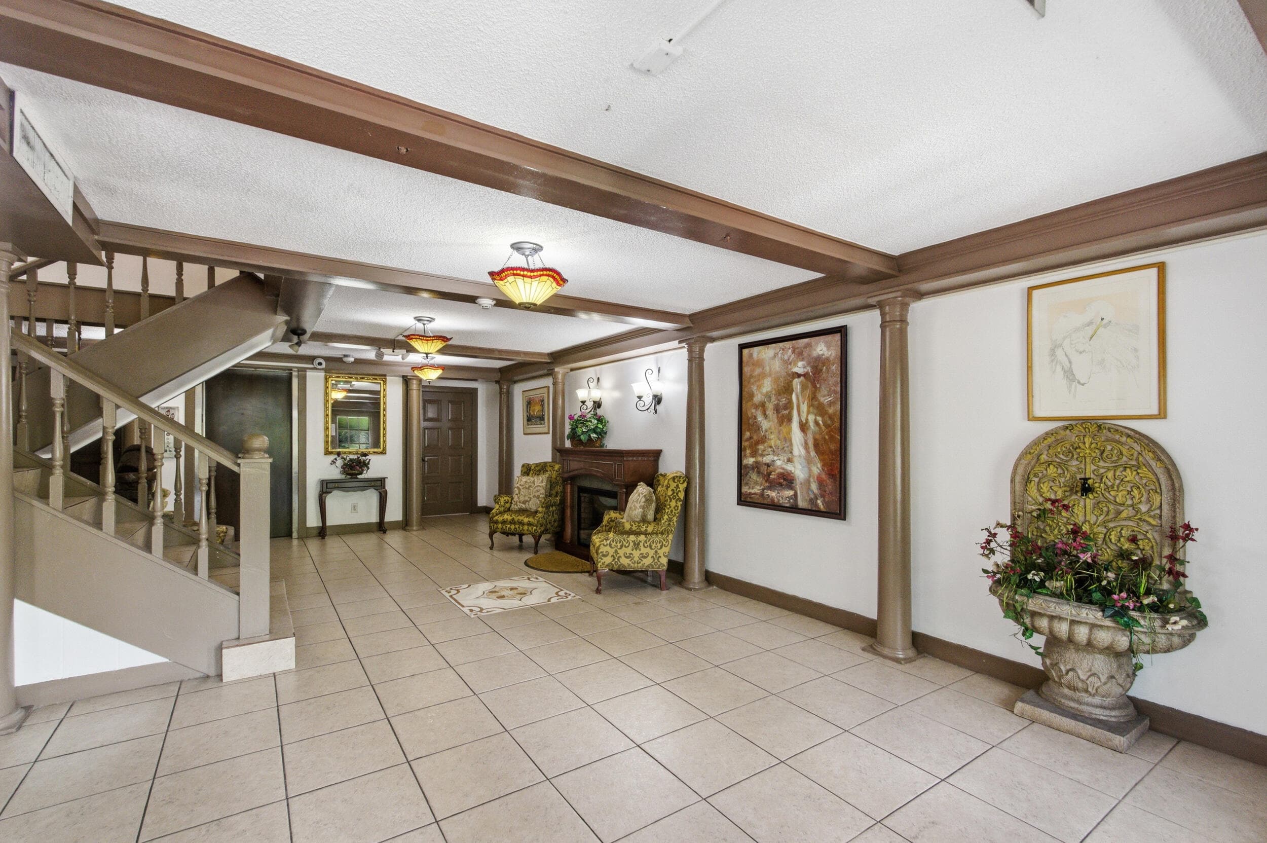 3660 Inverrary Drive 3q, Lauderhill, FL 33319 — photo 4 of 35