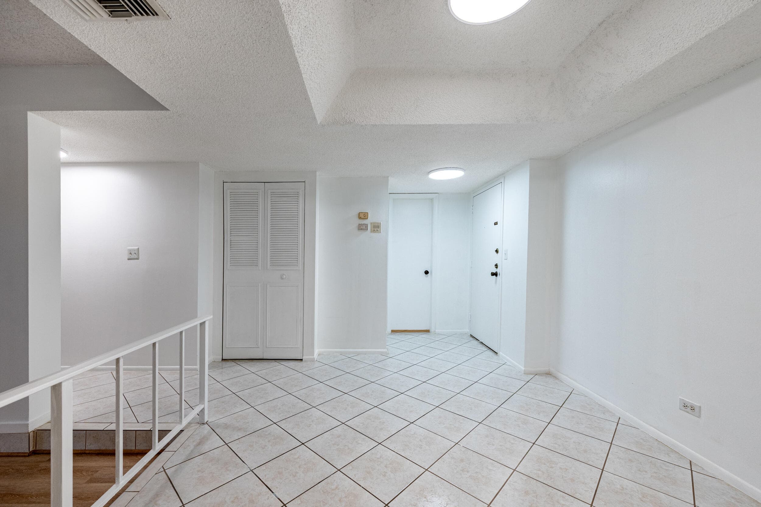 3660 Inverrary Drive 3q, Lauderhill, FL 33319 — photo 10 of 35