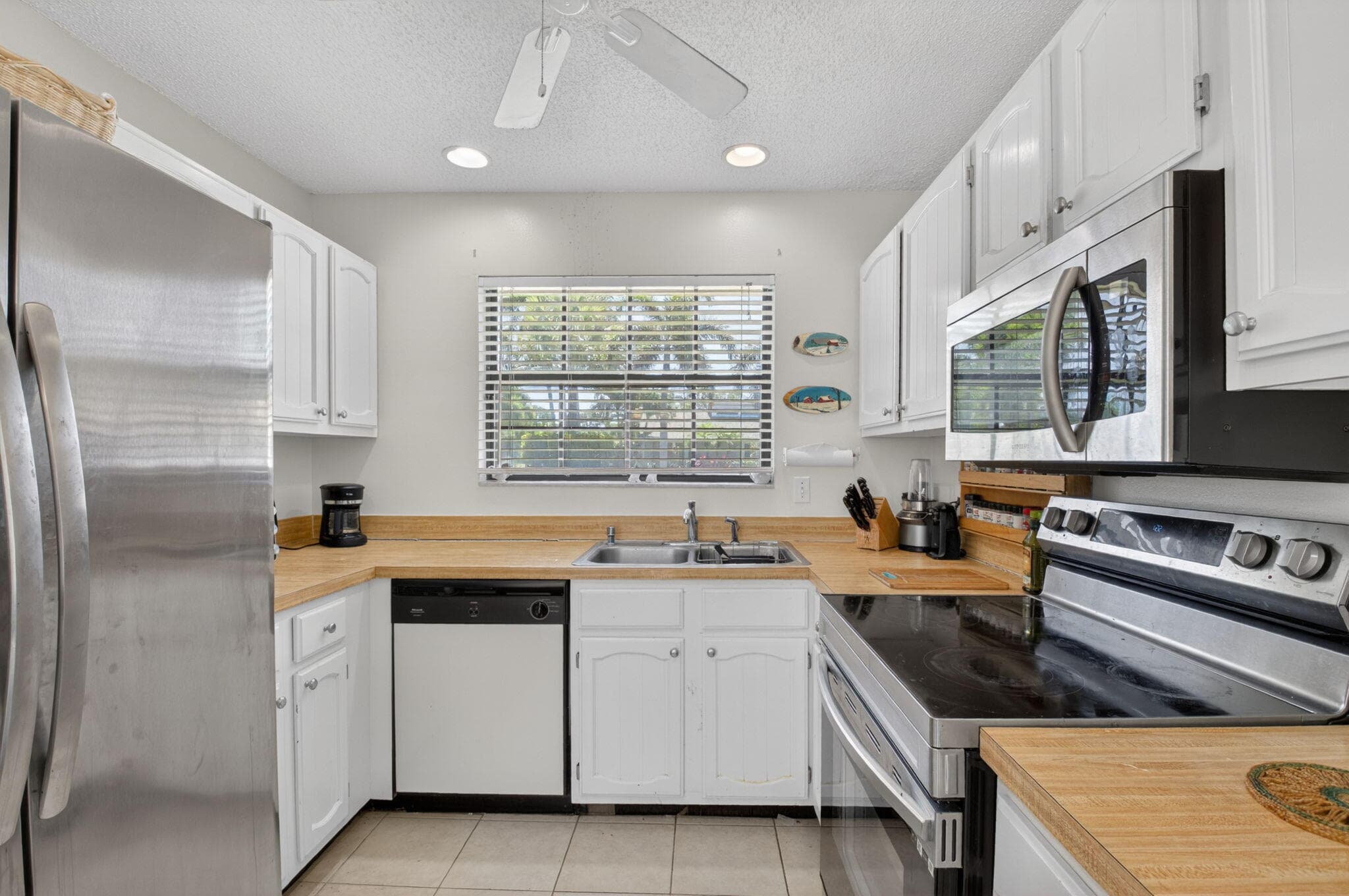 9389 Longmeadow Circle, Boynton Beach, FL 33436 — photo 19 of 35