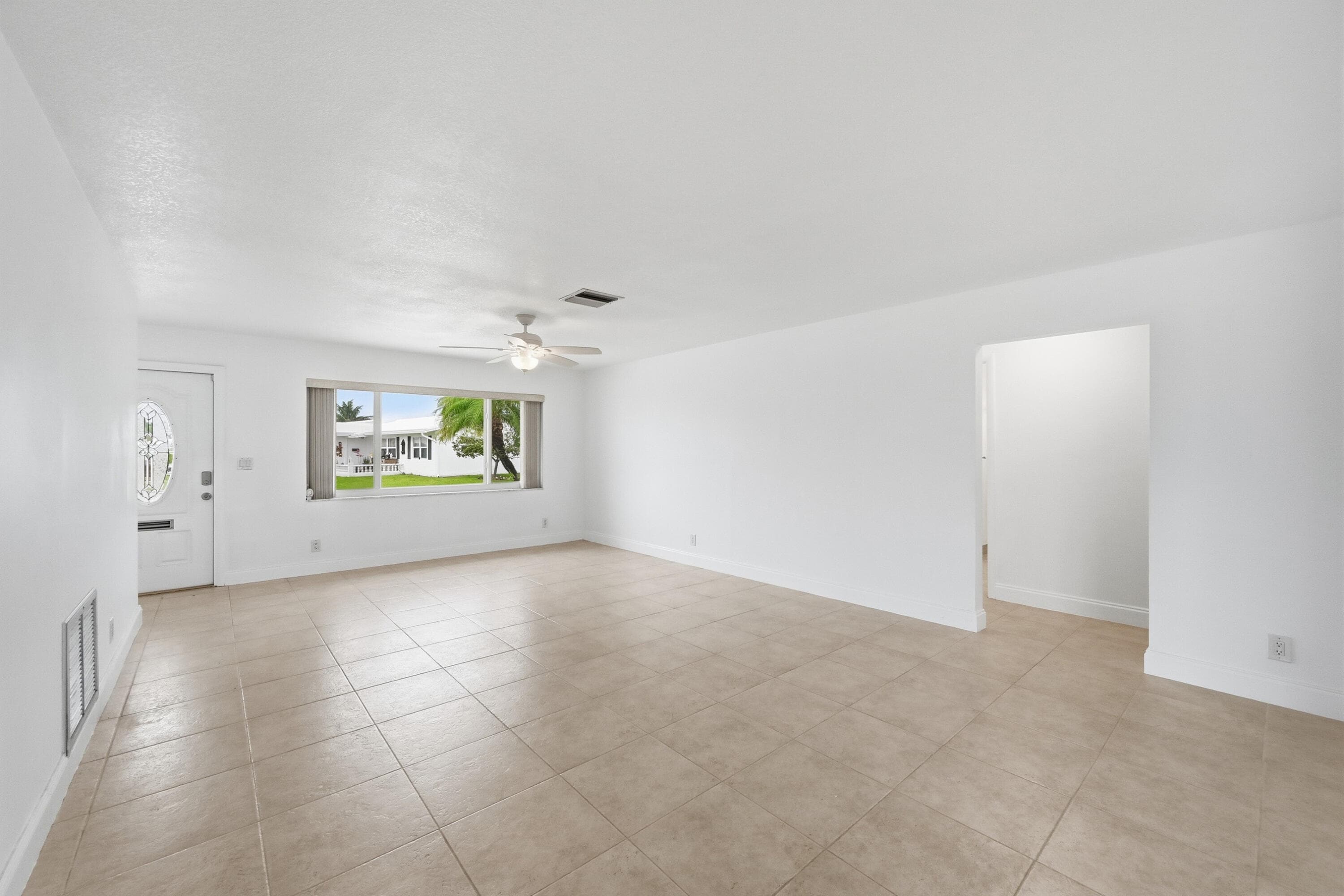 1316 SW 23rd Street, Boynton Beach, FL 33426 — photo 5 of 29